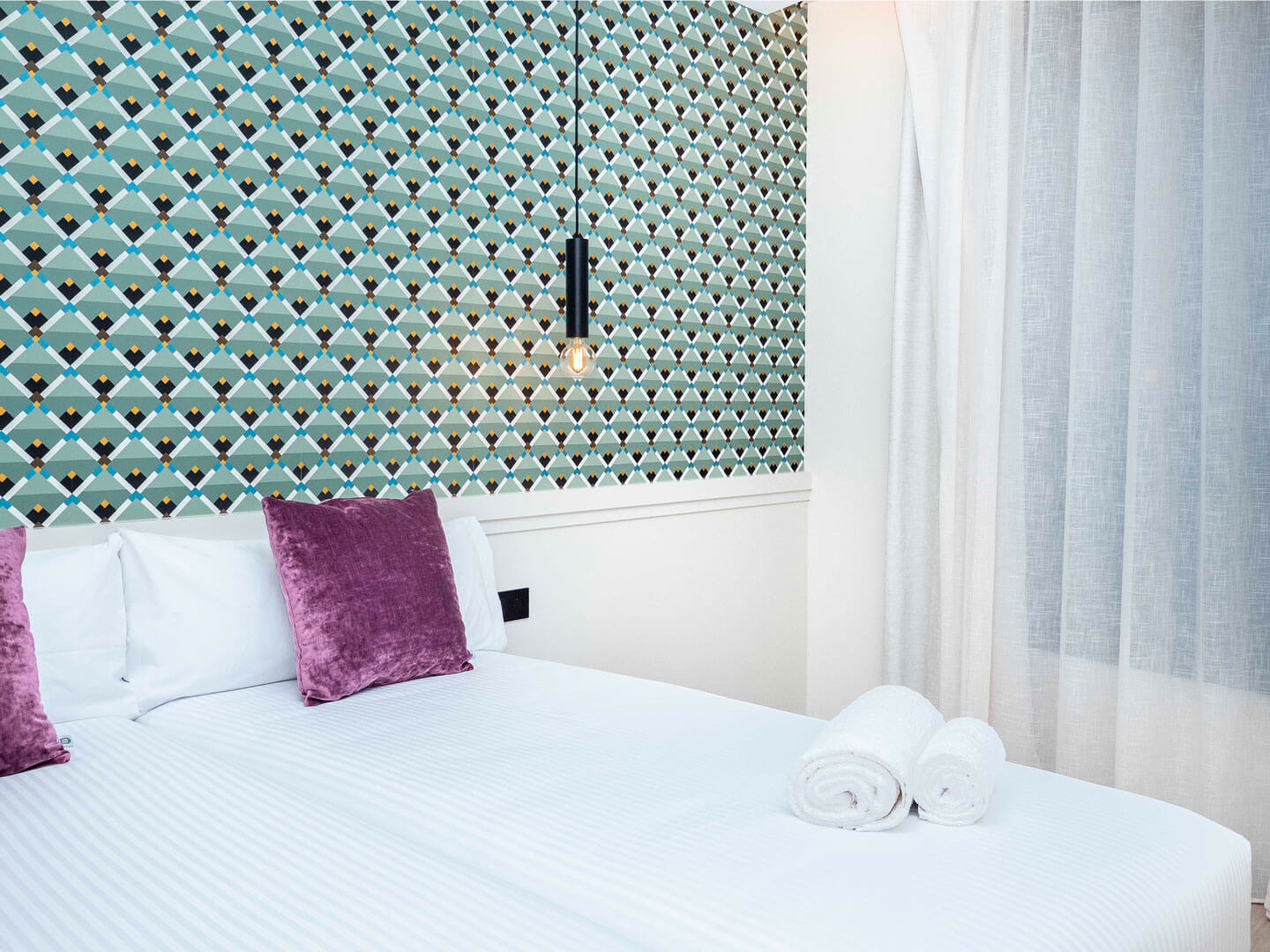 Double Single Superior