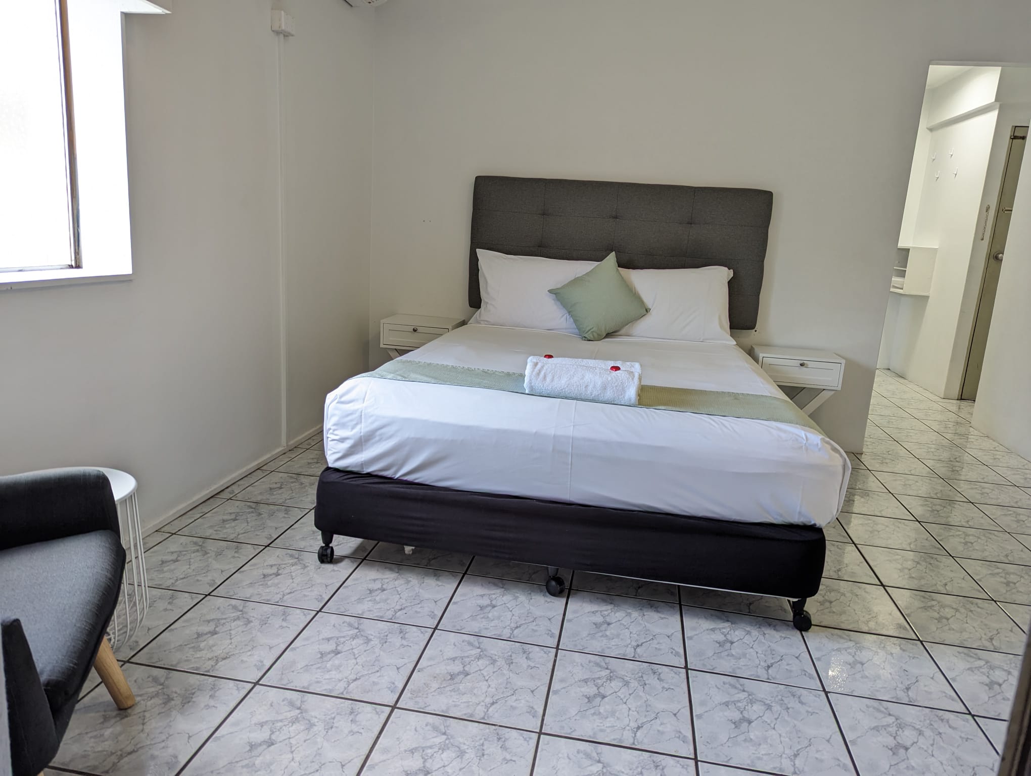 Apartment One Bedroom One Bathroom