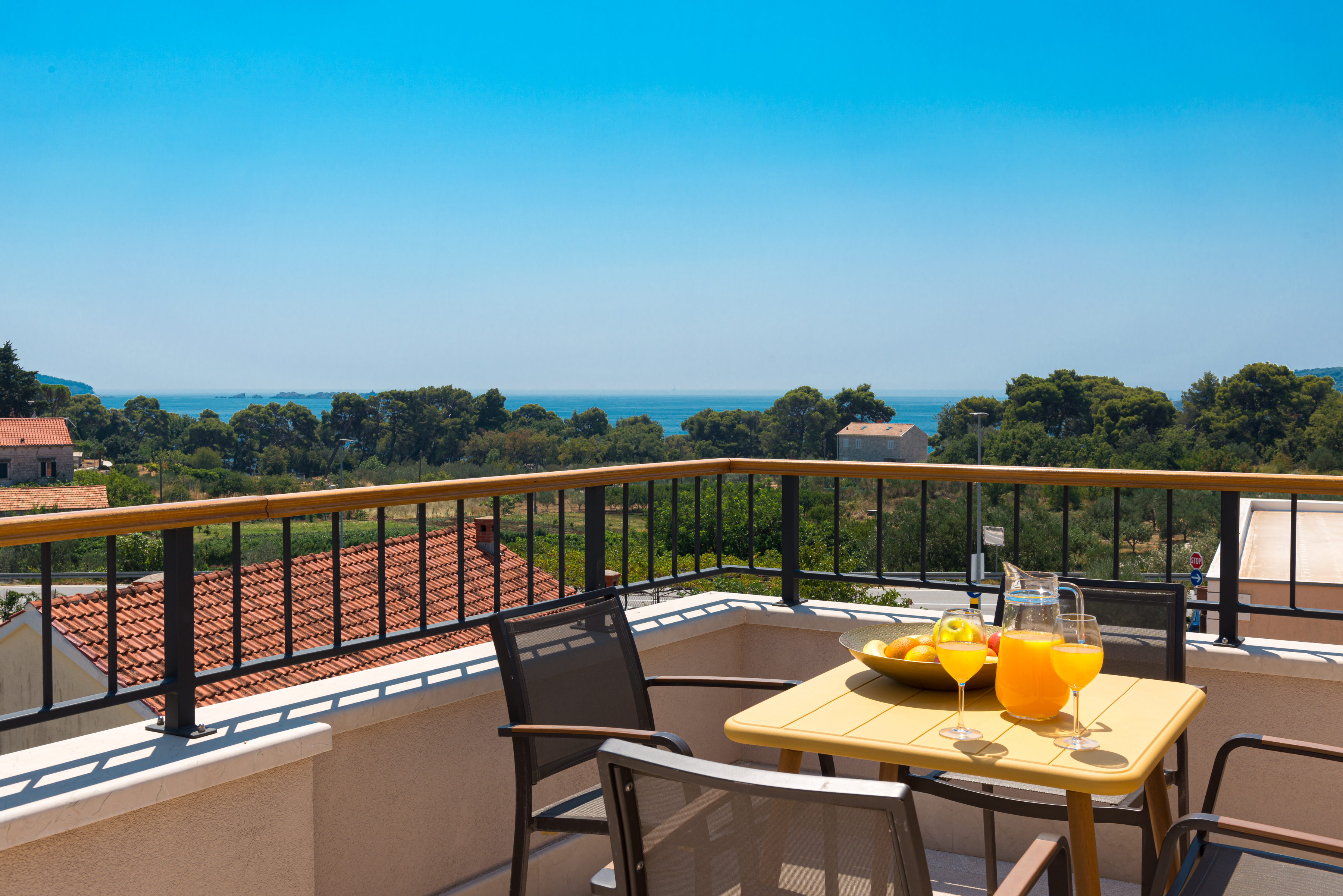 Apartment Sea View Three Bedrooms