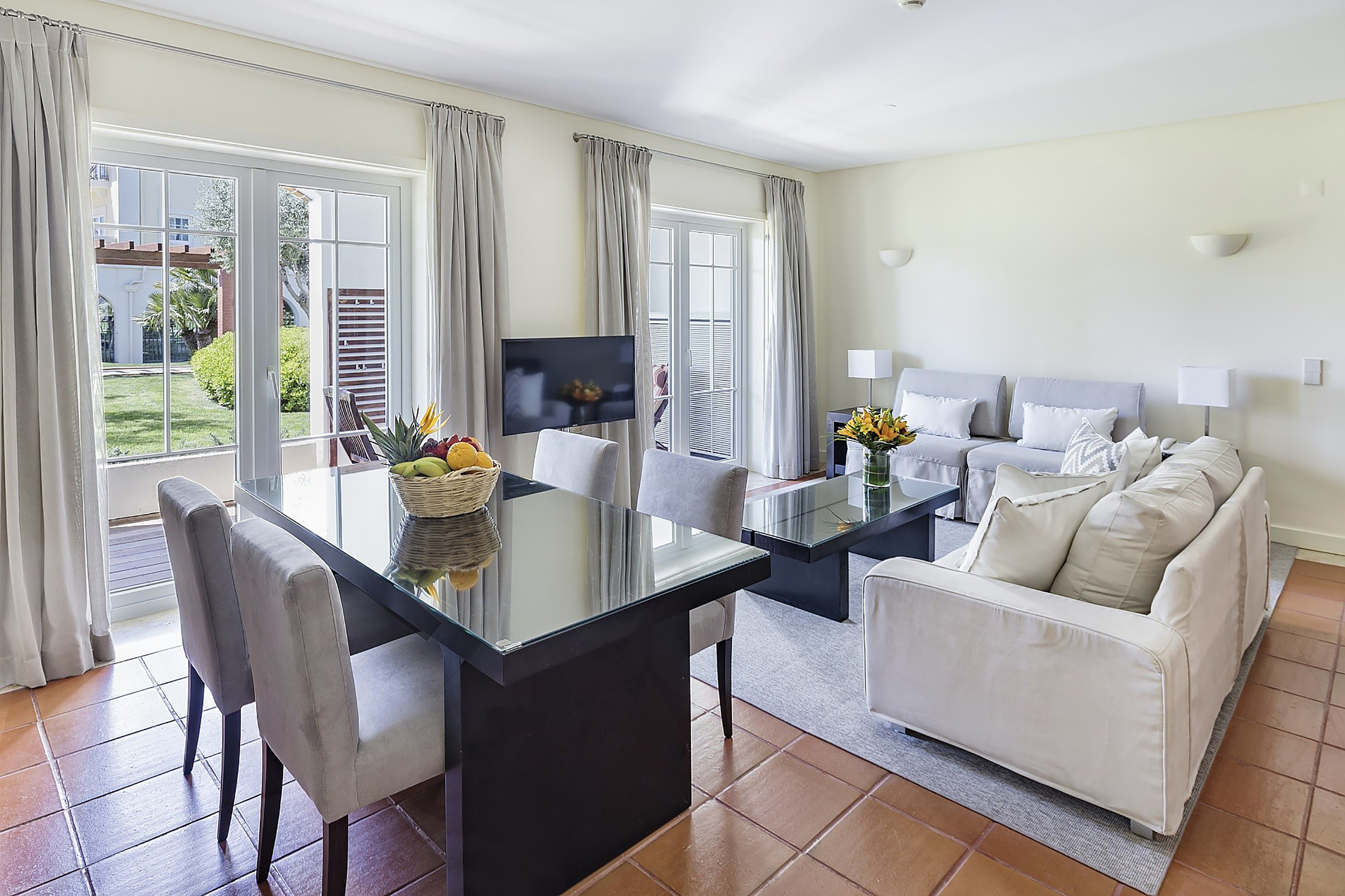 Apartment Garden View One Bedroom