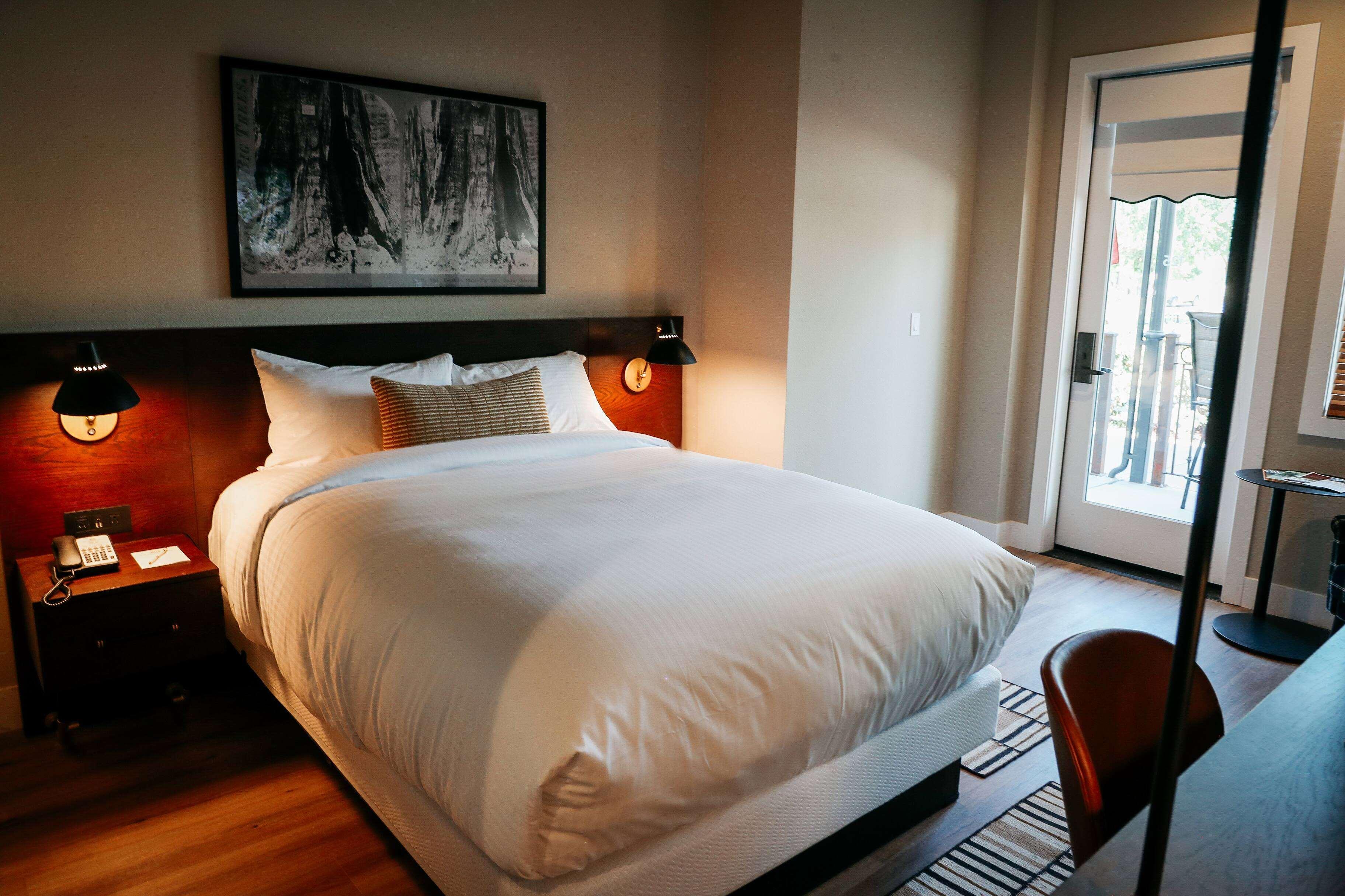 Room Deluxe King Bed