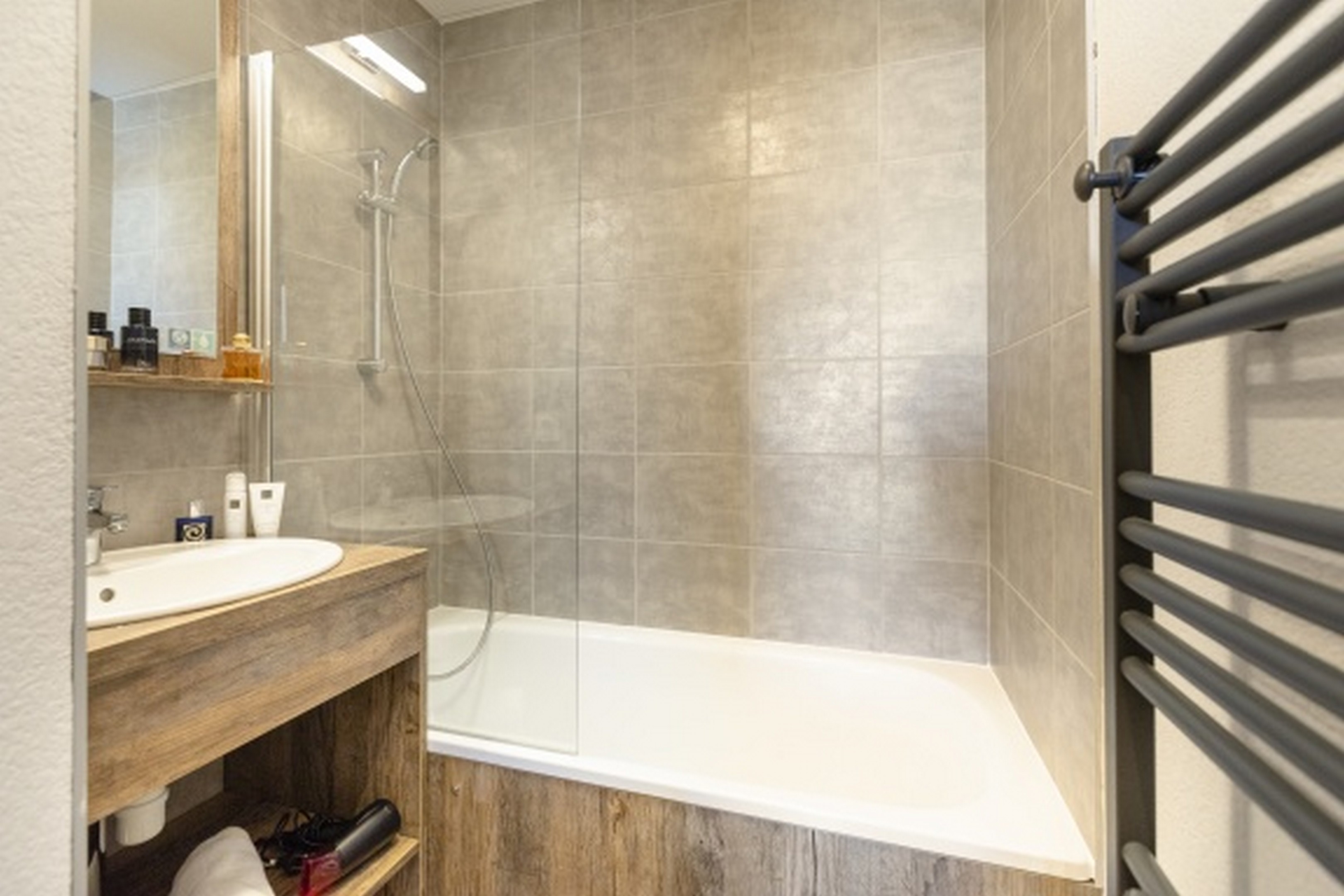 Apartment Capacity 8