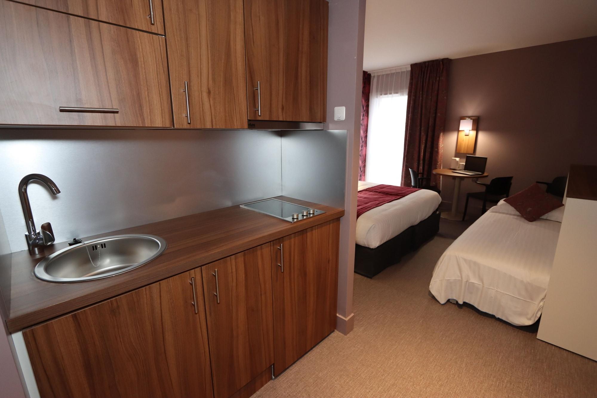 Studio with Kitchenette