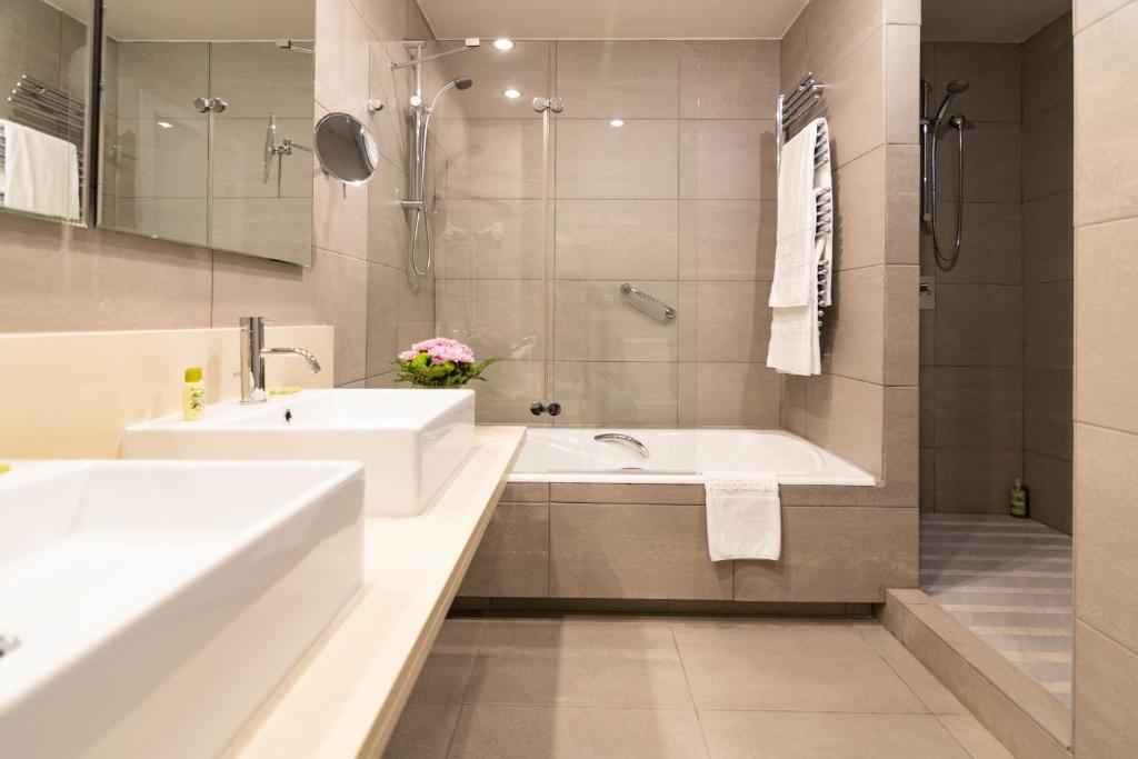 Family Room Standard