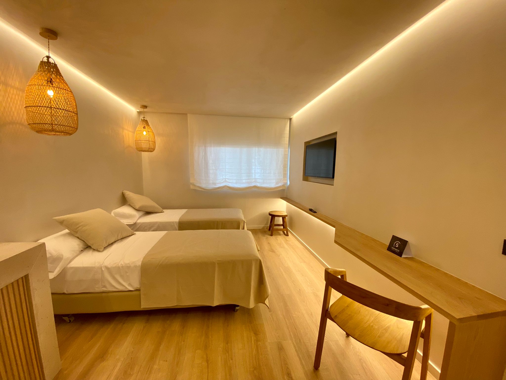 Double or Twin Standard