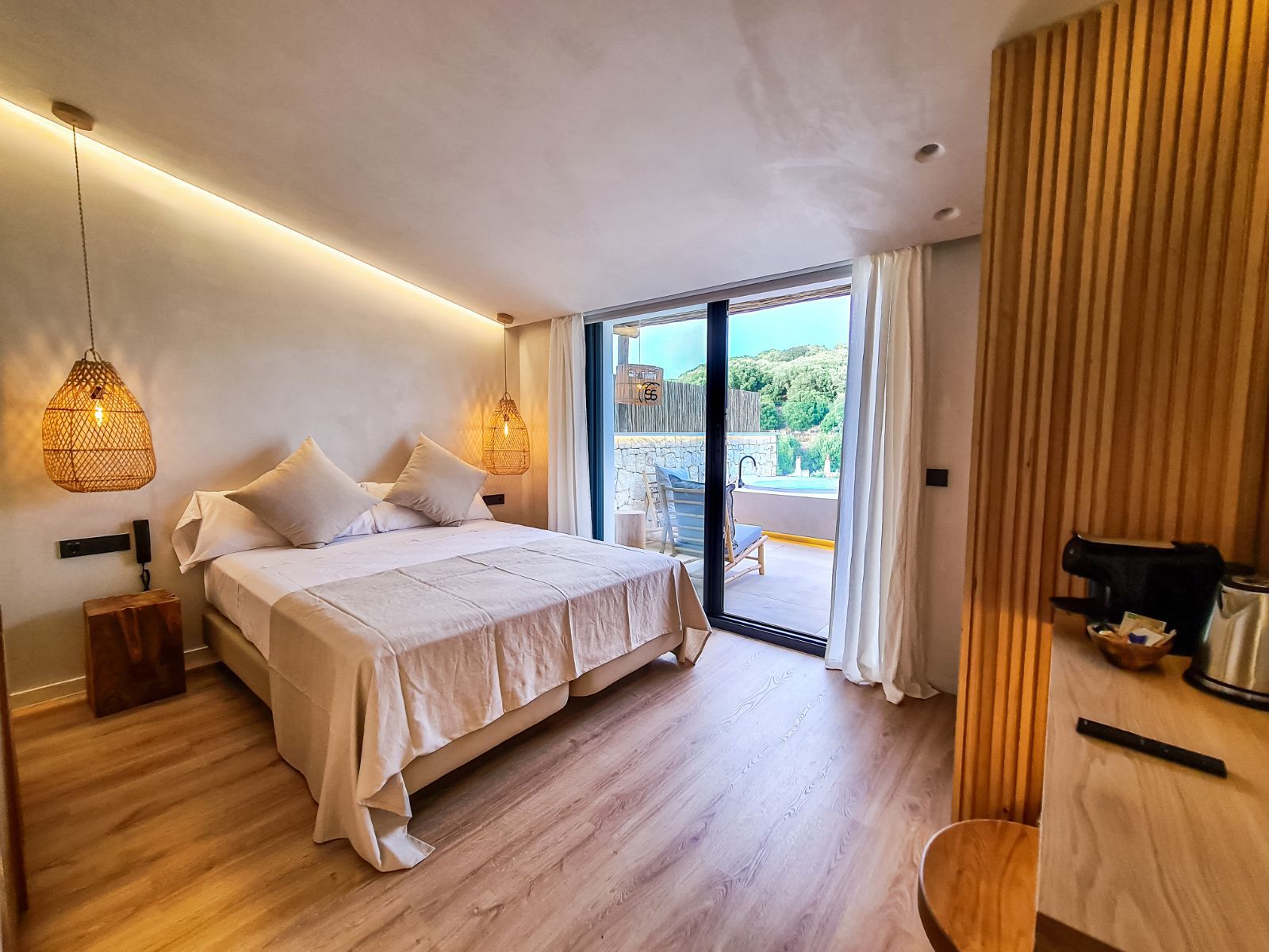 Double or Twin Superior