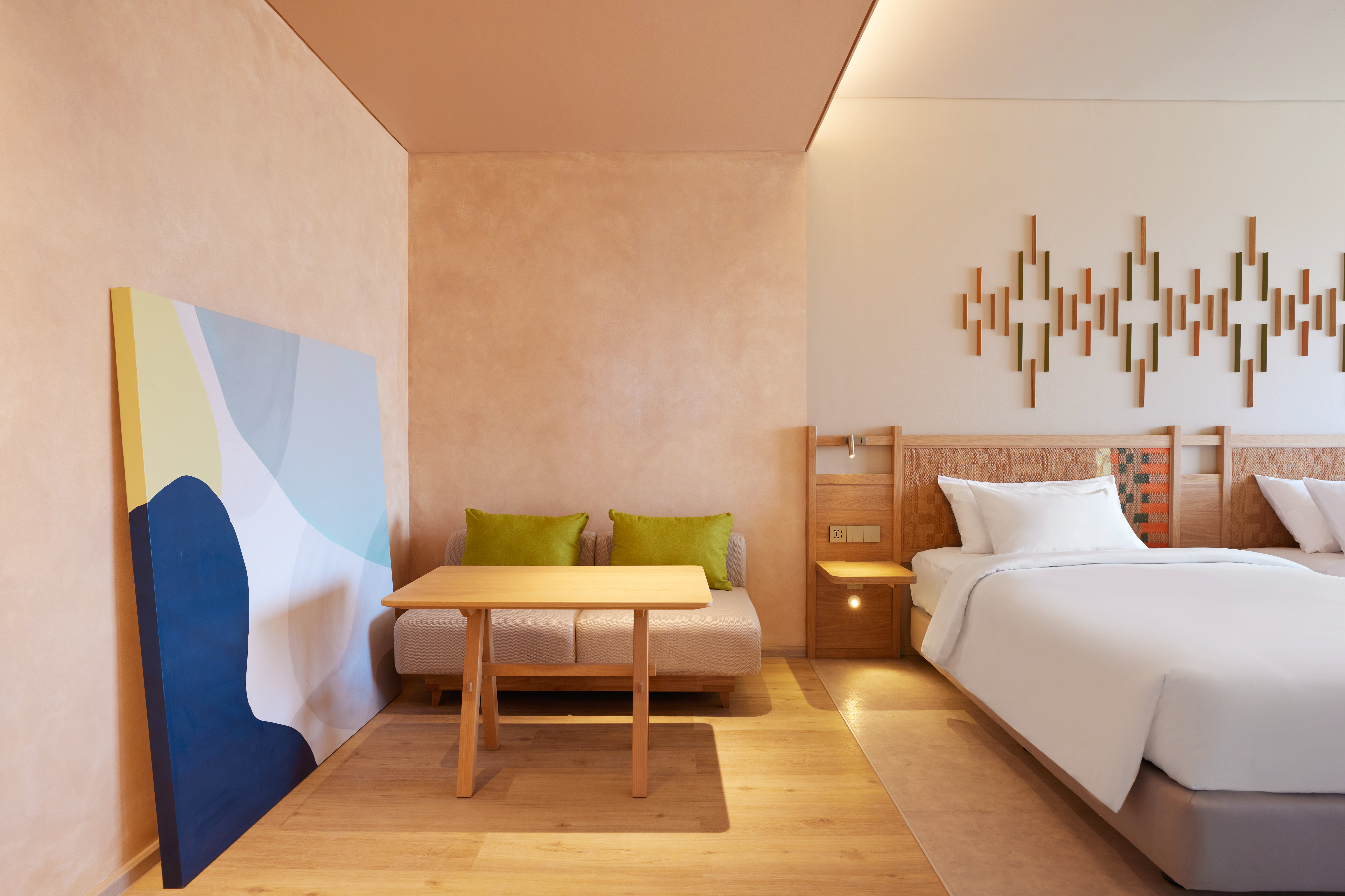 Studio King Size Bed