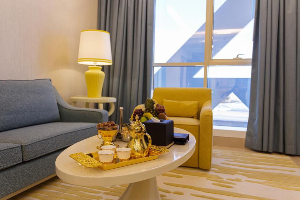 Suite Capacity 4 One Bedroom