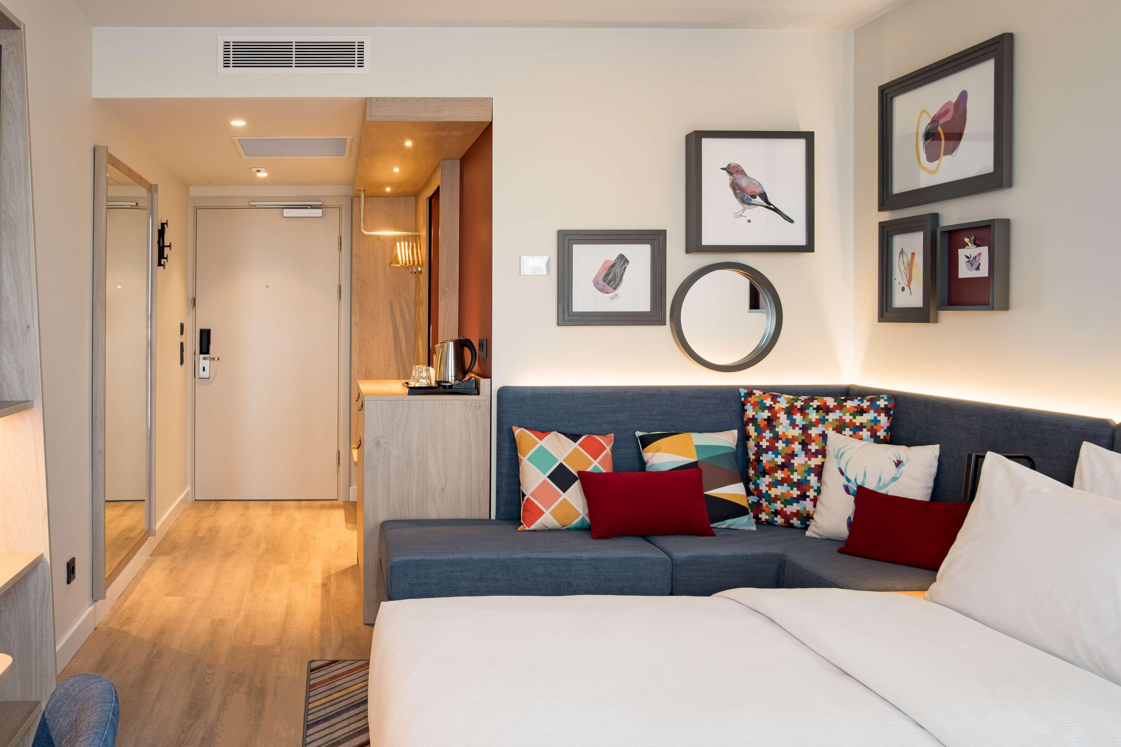 Double King Size Bed