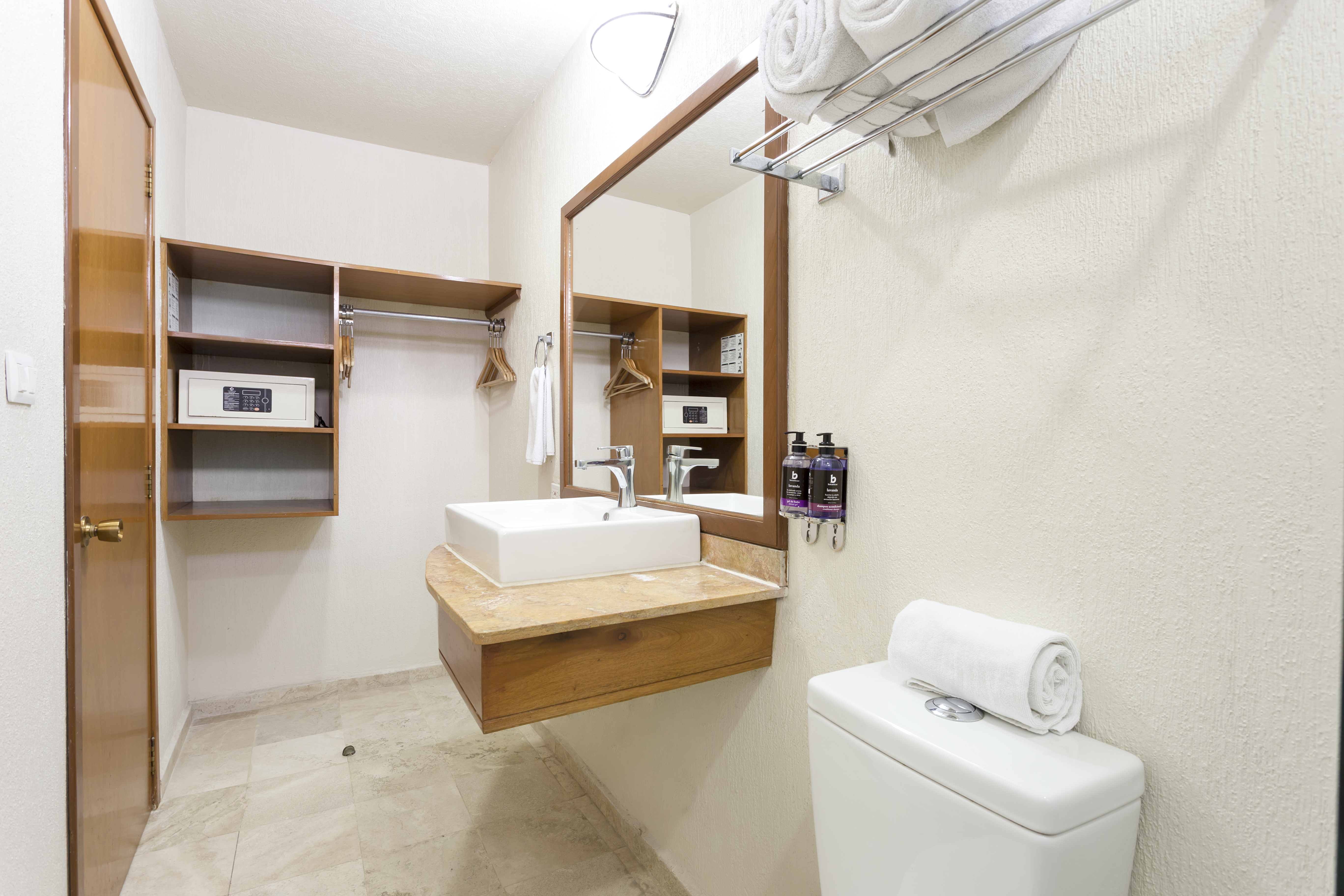 Double Deluxe Two Double Beds