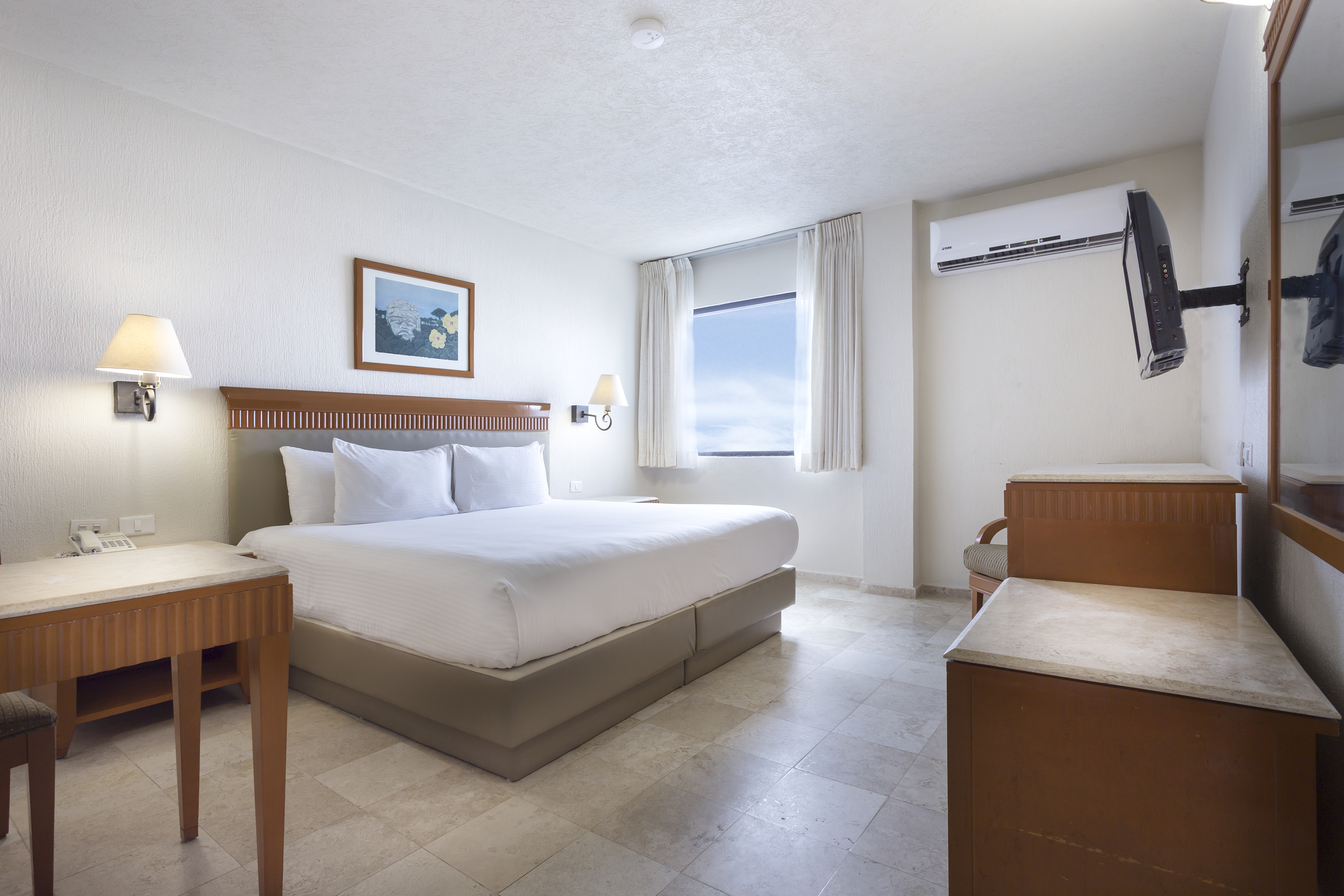 Double Deluxe King Bed