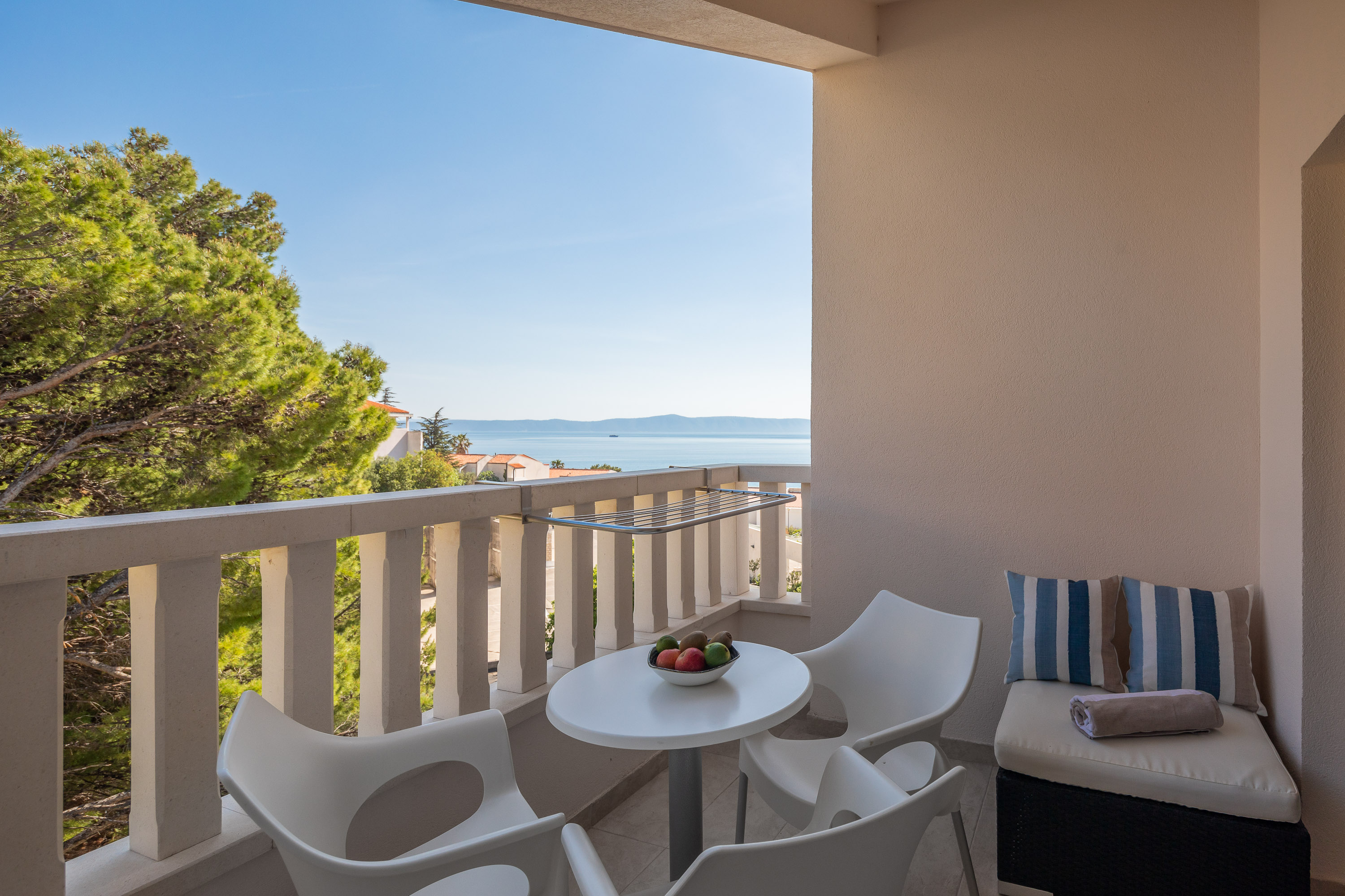 Apartment Side Sea View