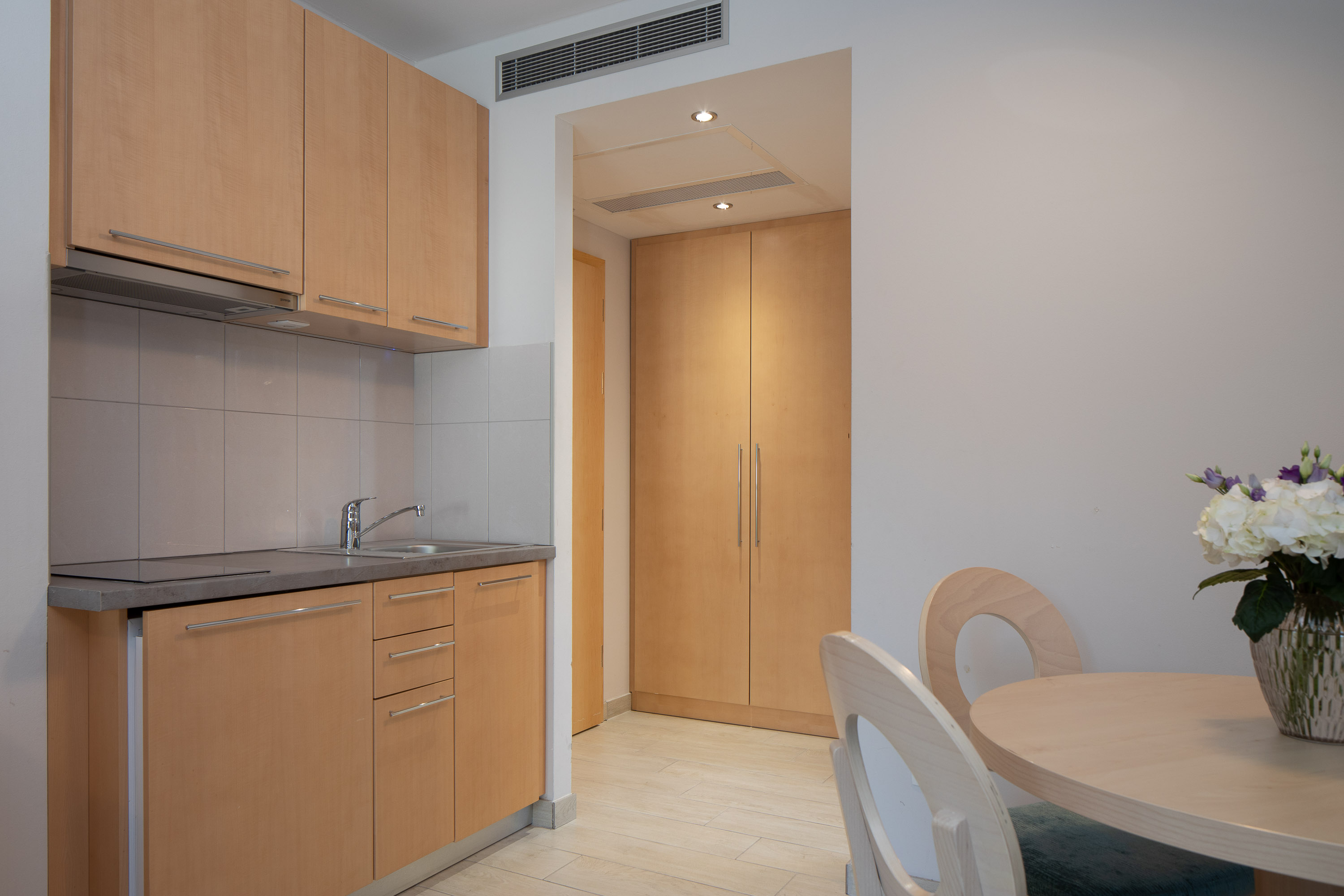 Apartment Side Sea View