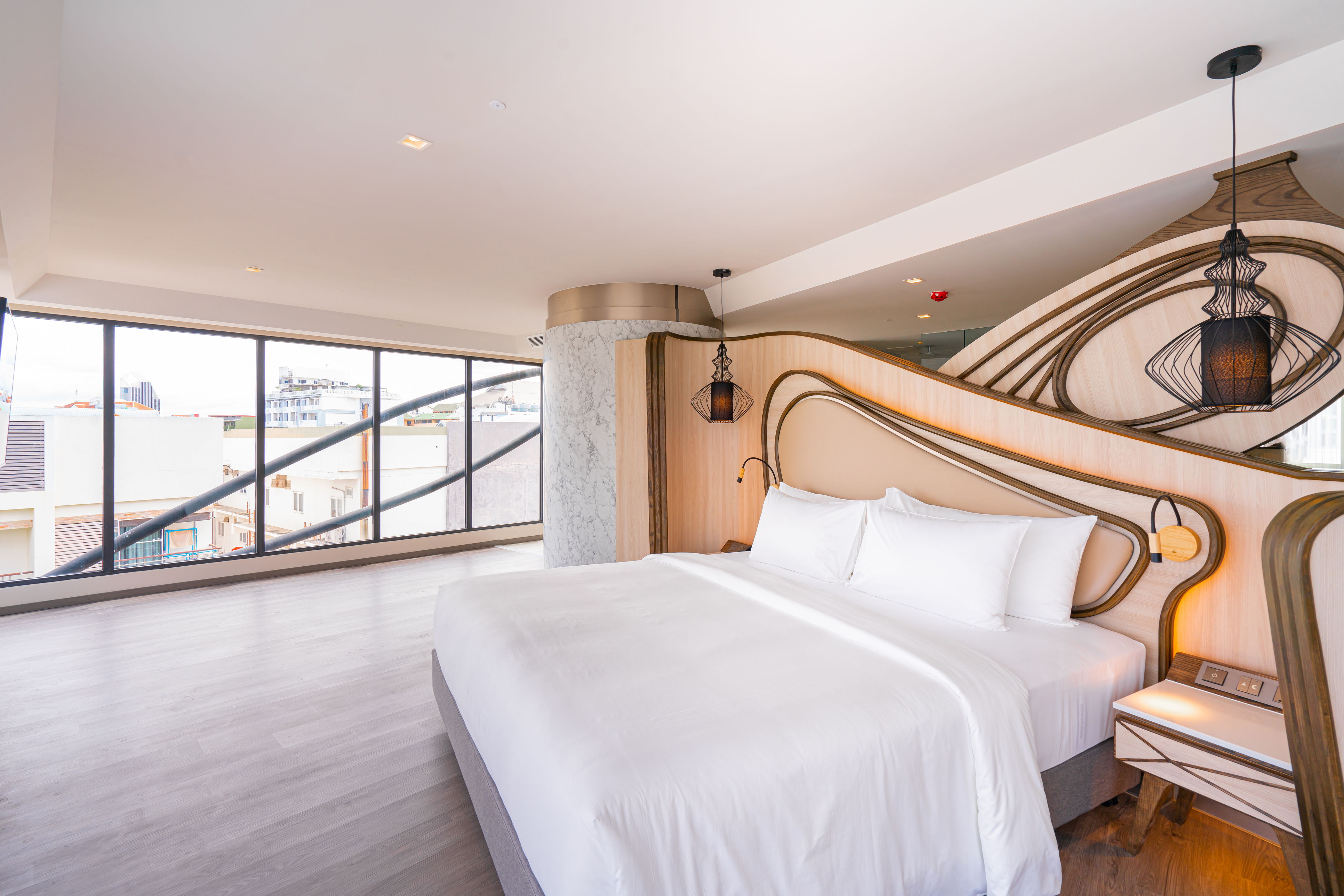 Room King Bed with Jacuzzi