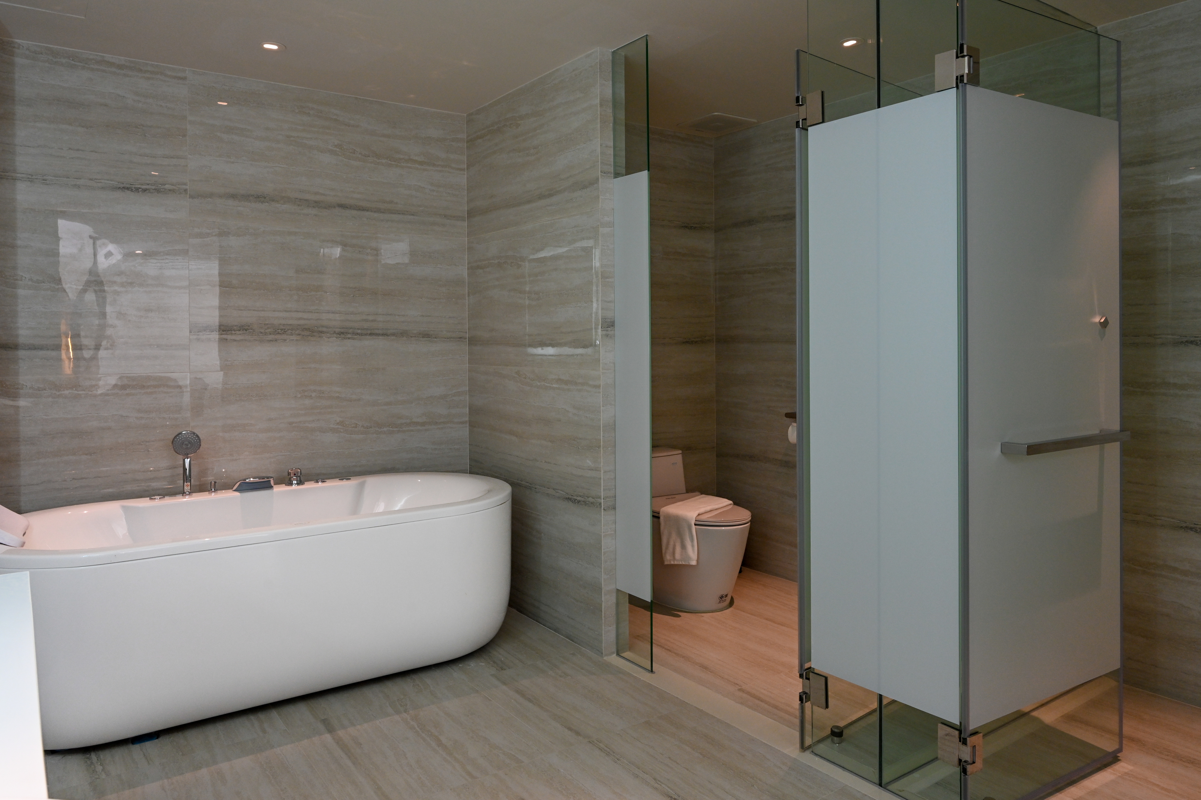 Room Executive King Bed