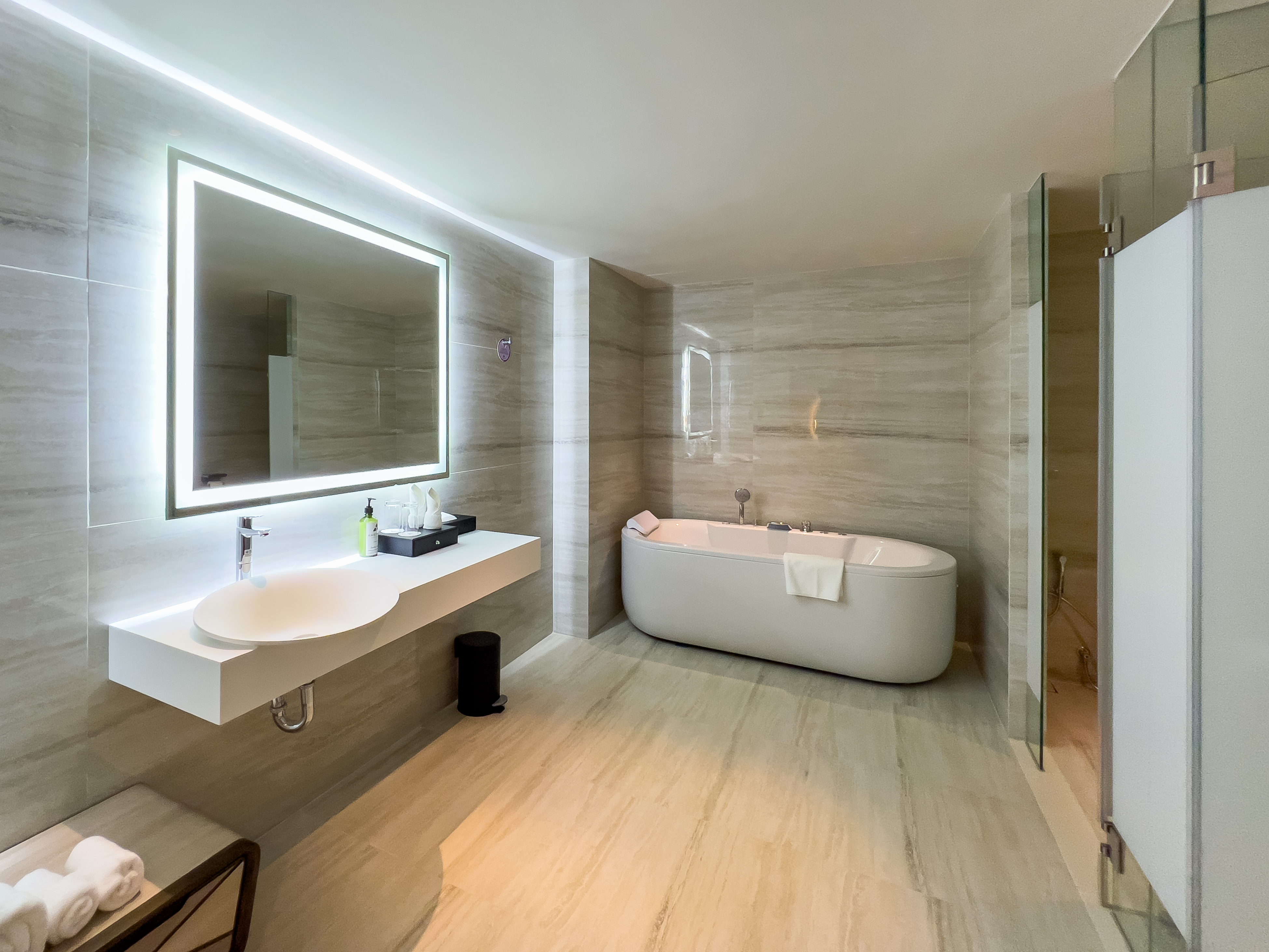 Room Executive King Bed