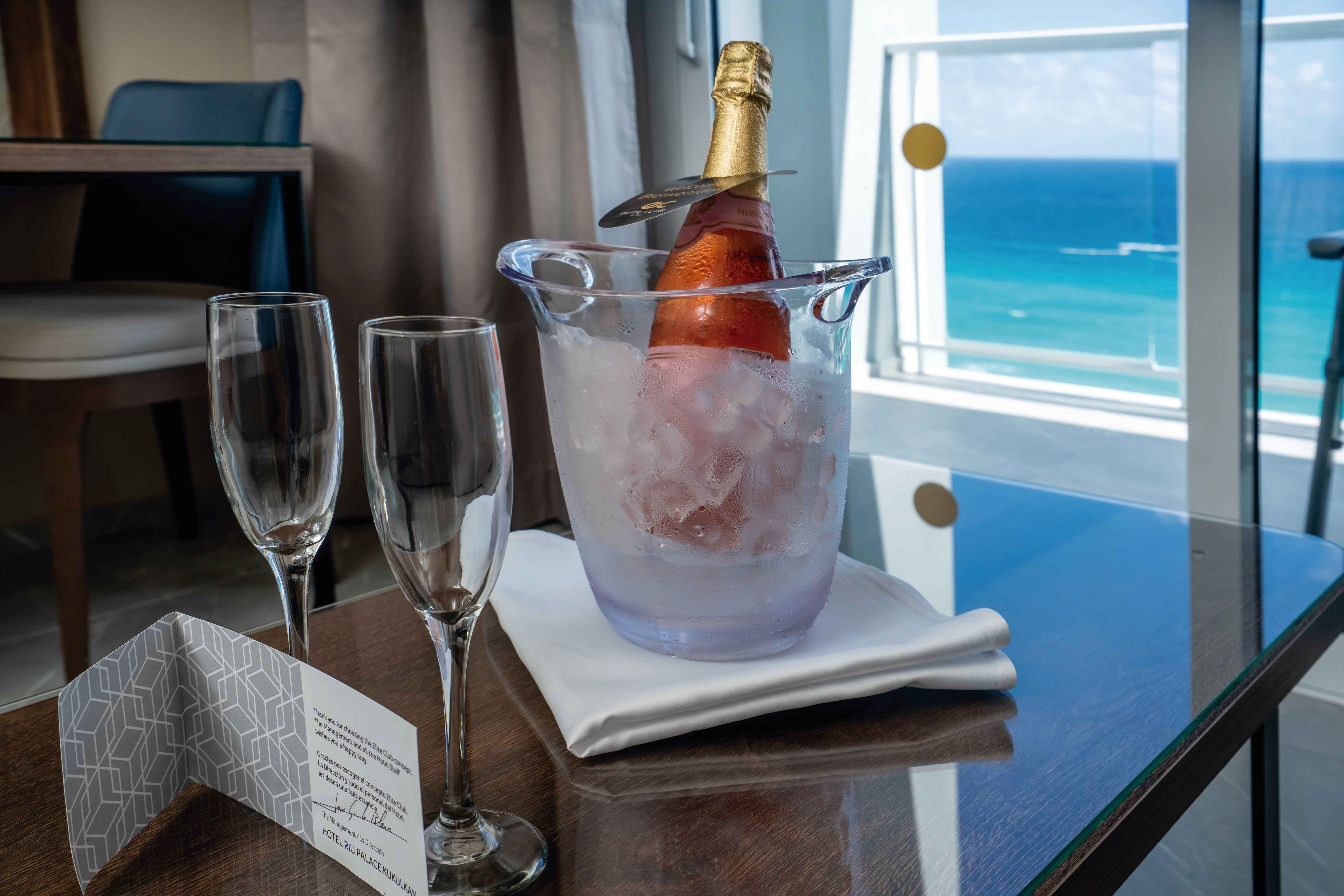 Junior Suite Ocean Front