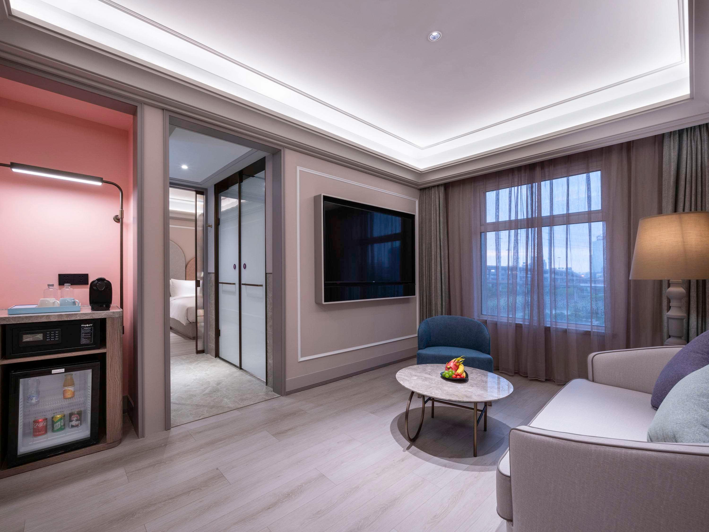 Double King Size Bed