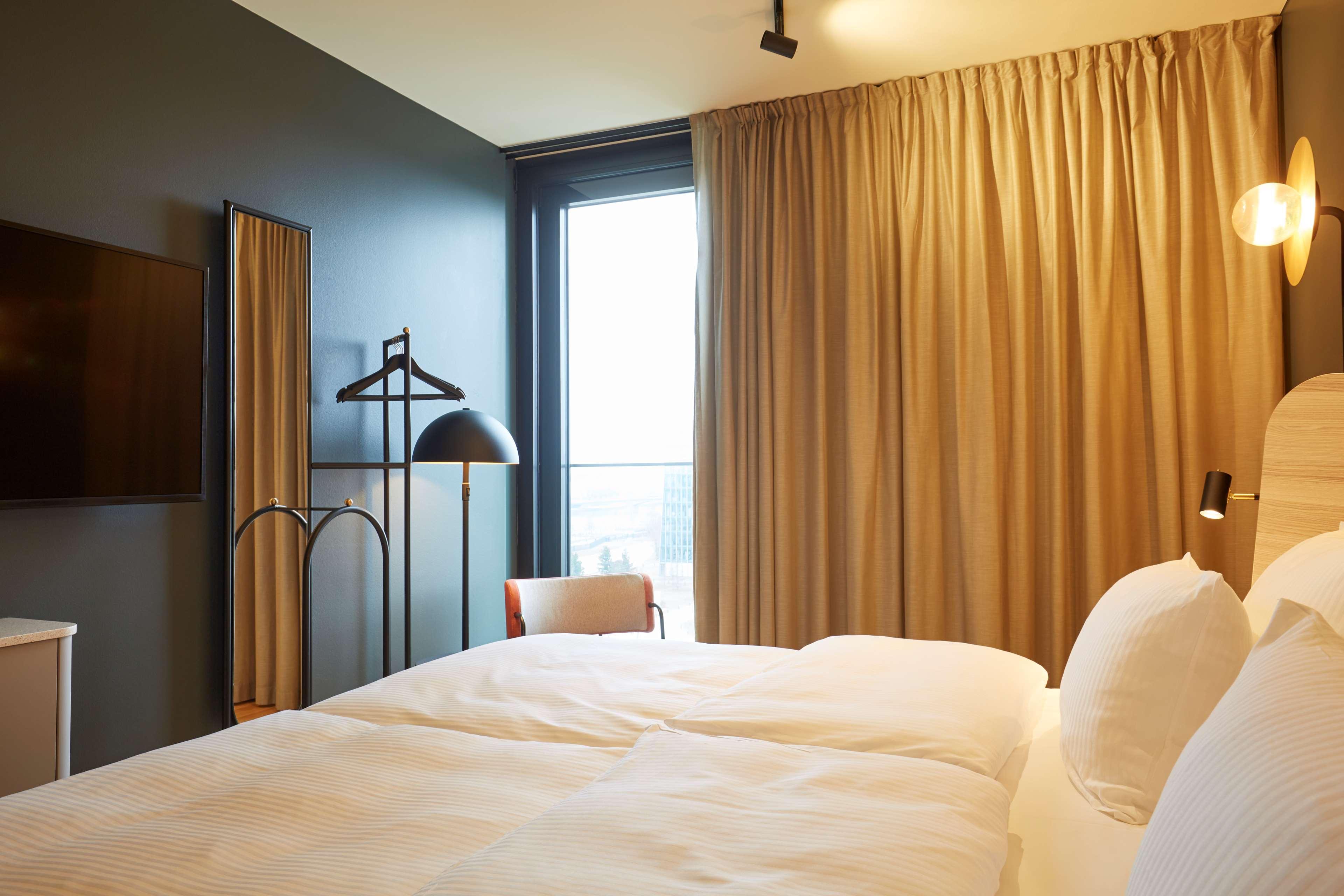 Double King Size Bed