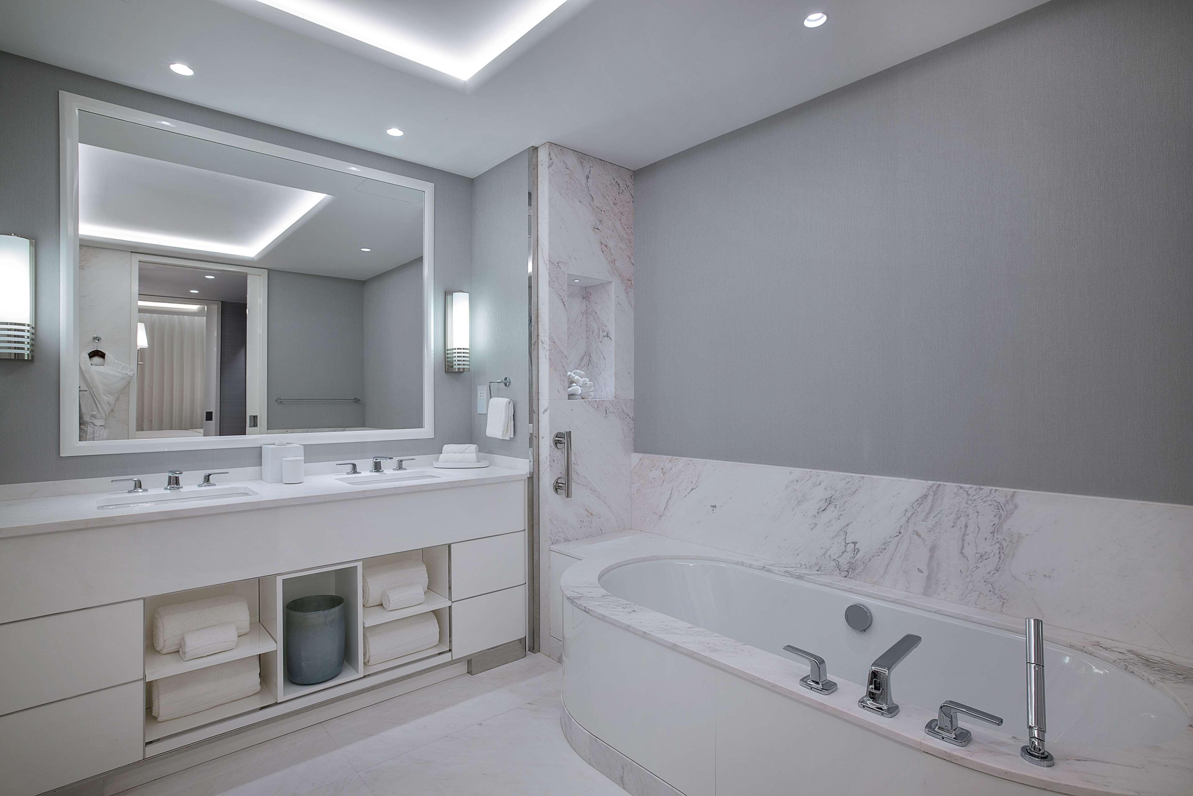 Double Sea View One Bedroom