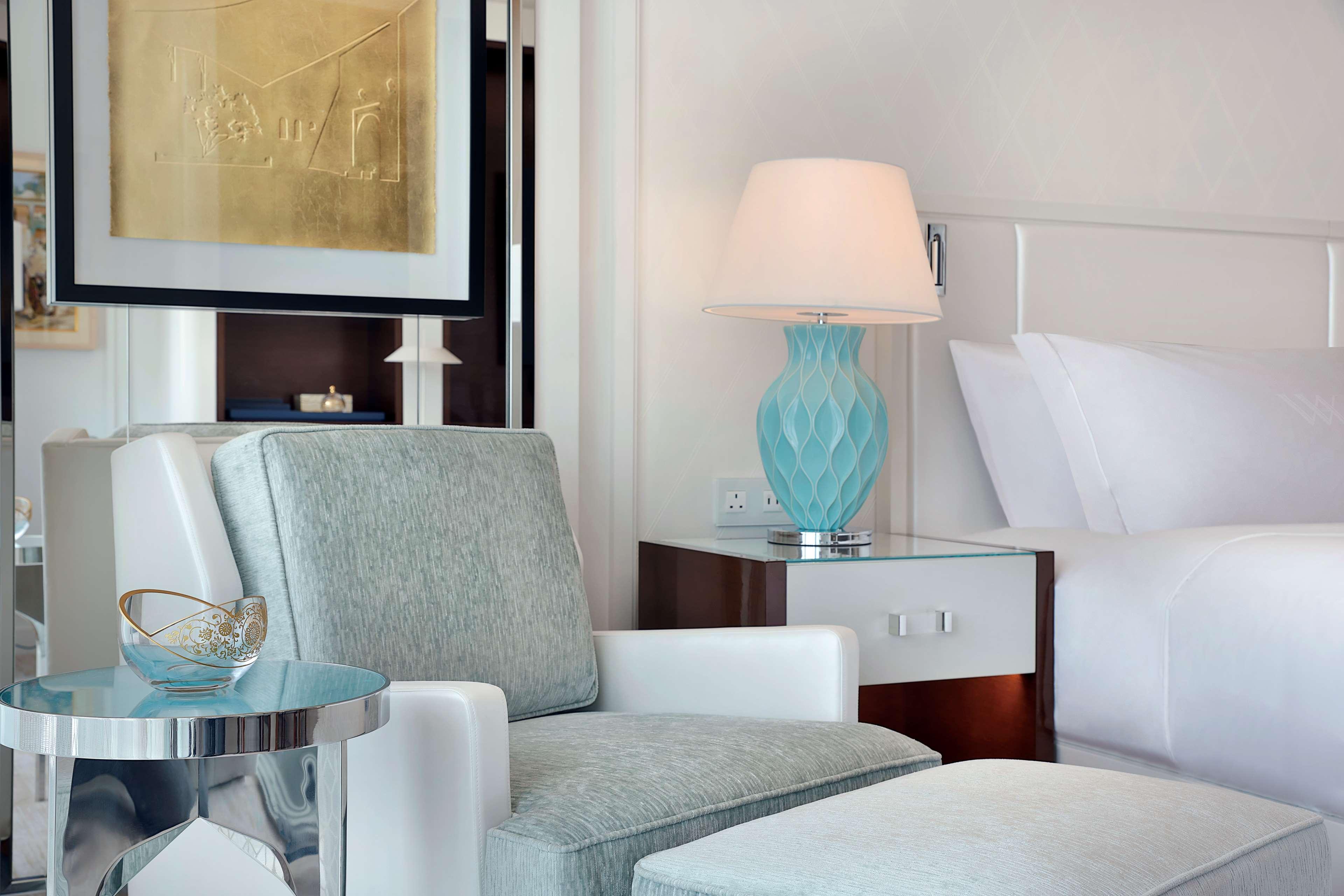 Double Deluxe Two Queen Beds