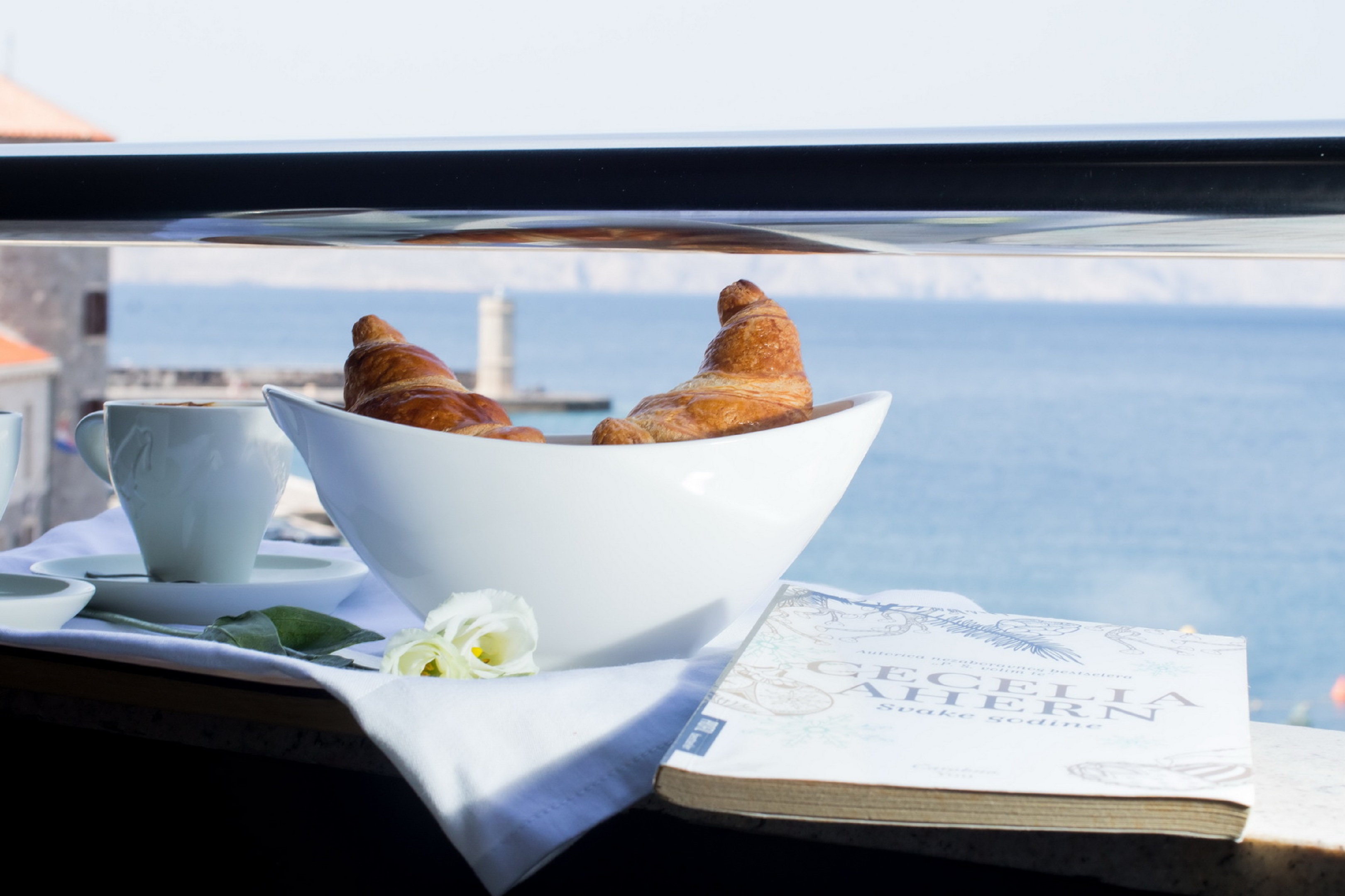 Junior Suite Sea View with Balcony