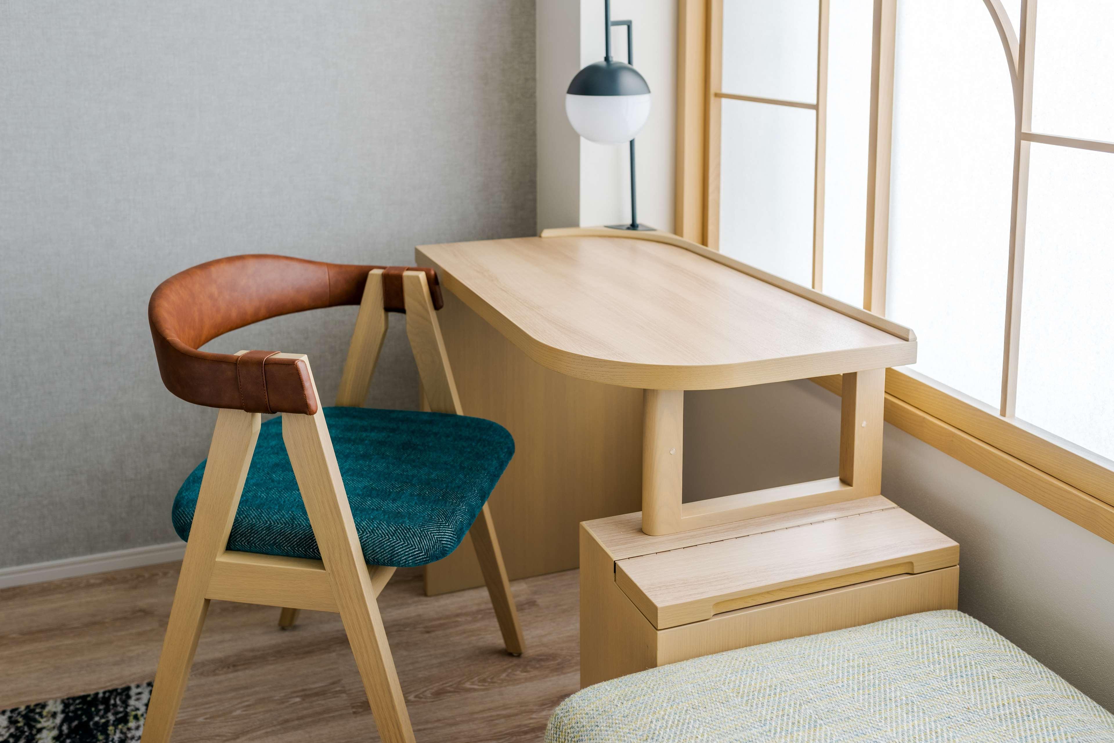 Double Guest Room Queen Bed