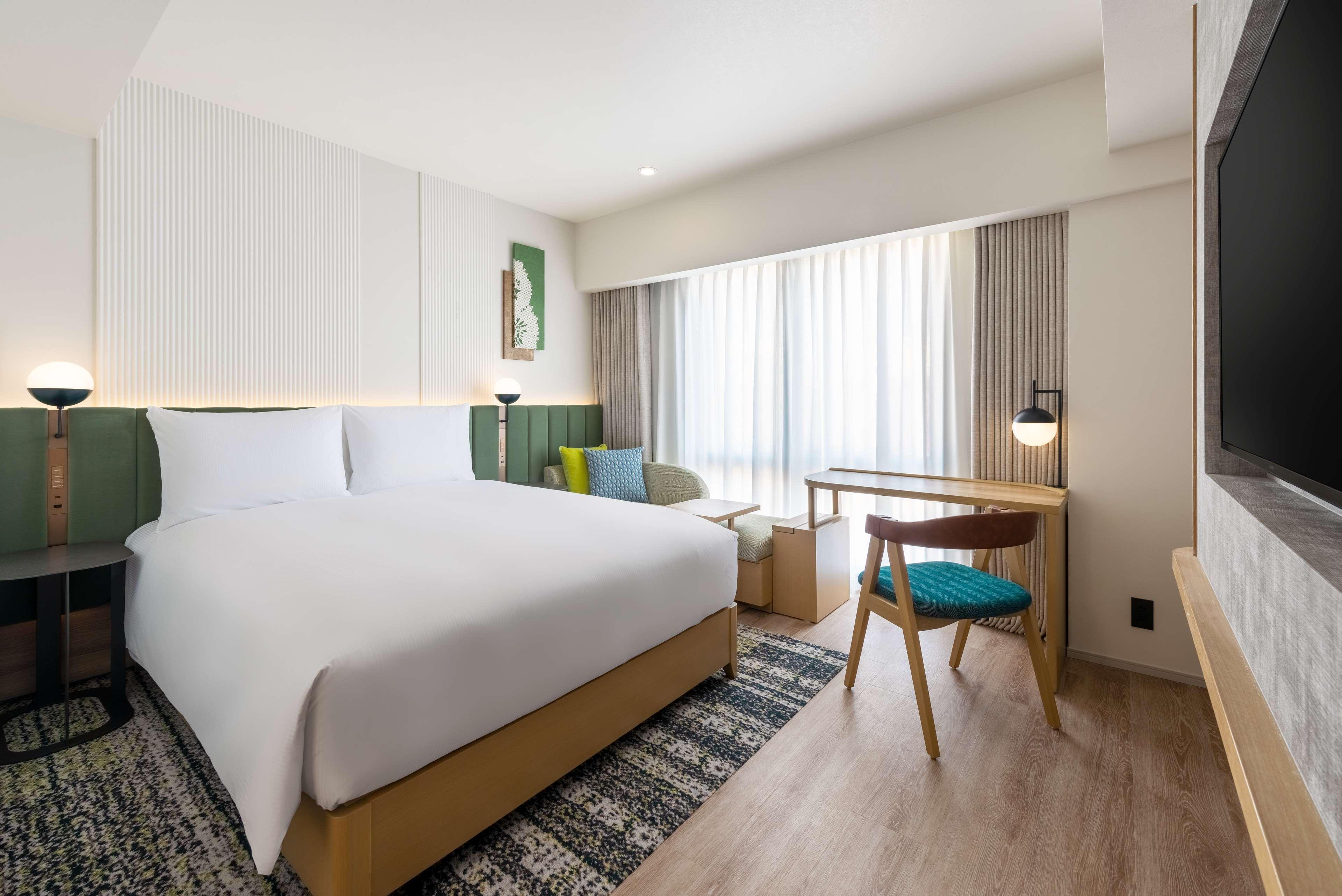 Double Superior Queen Bed