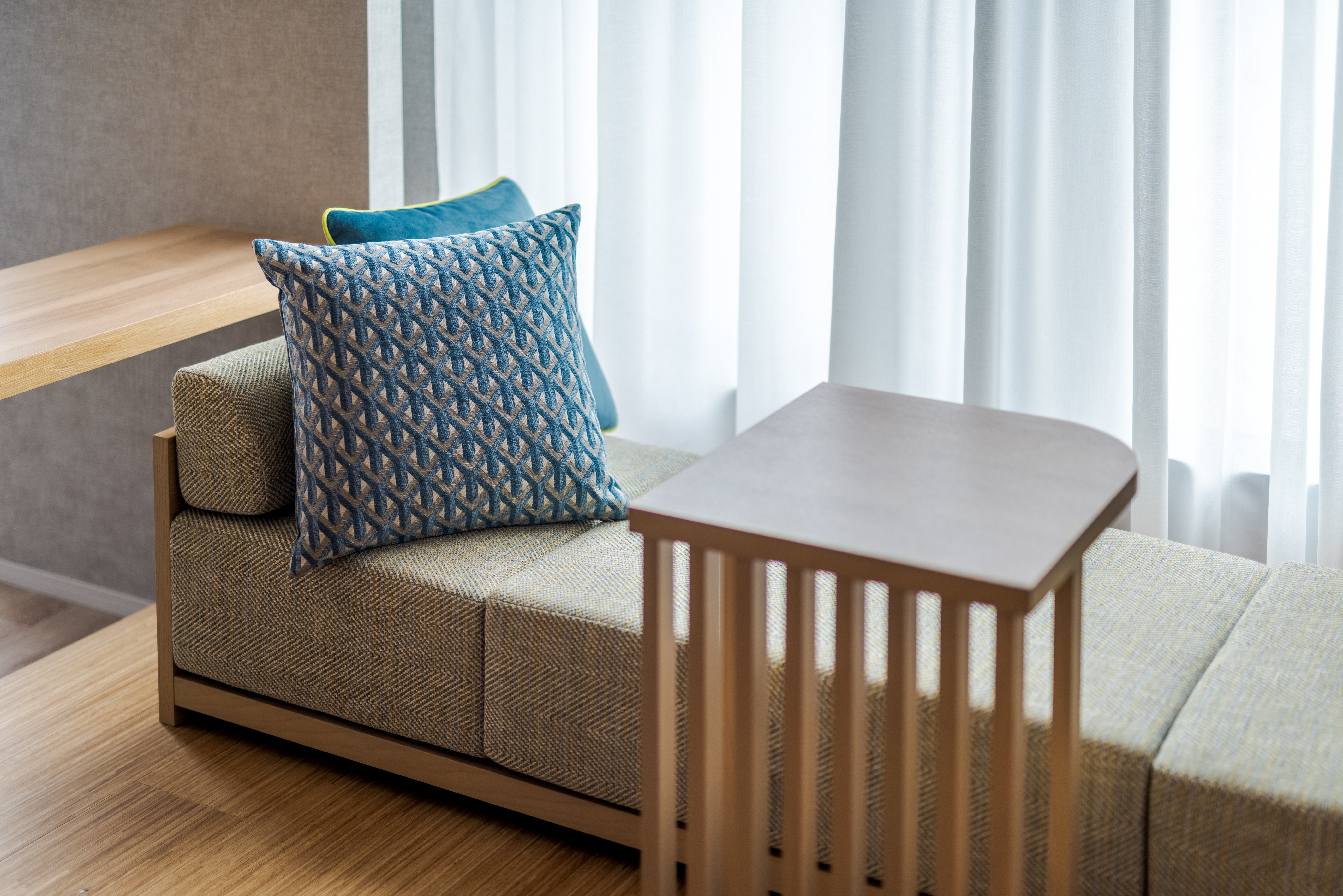 Family Room Deluxe Queen Bed