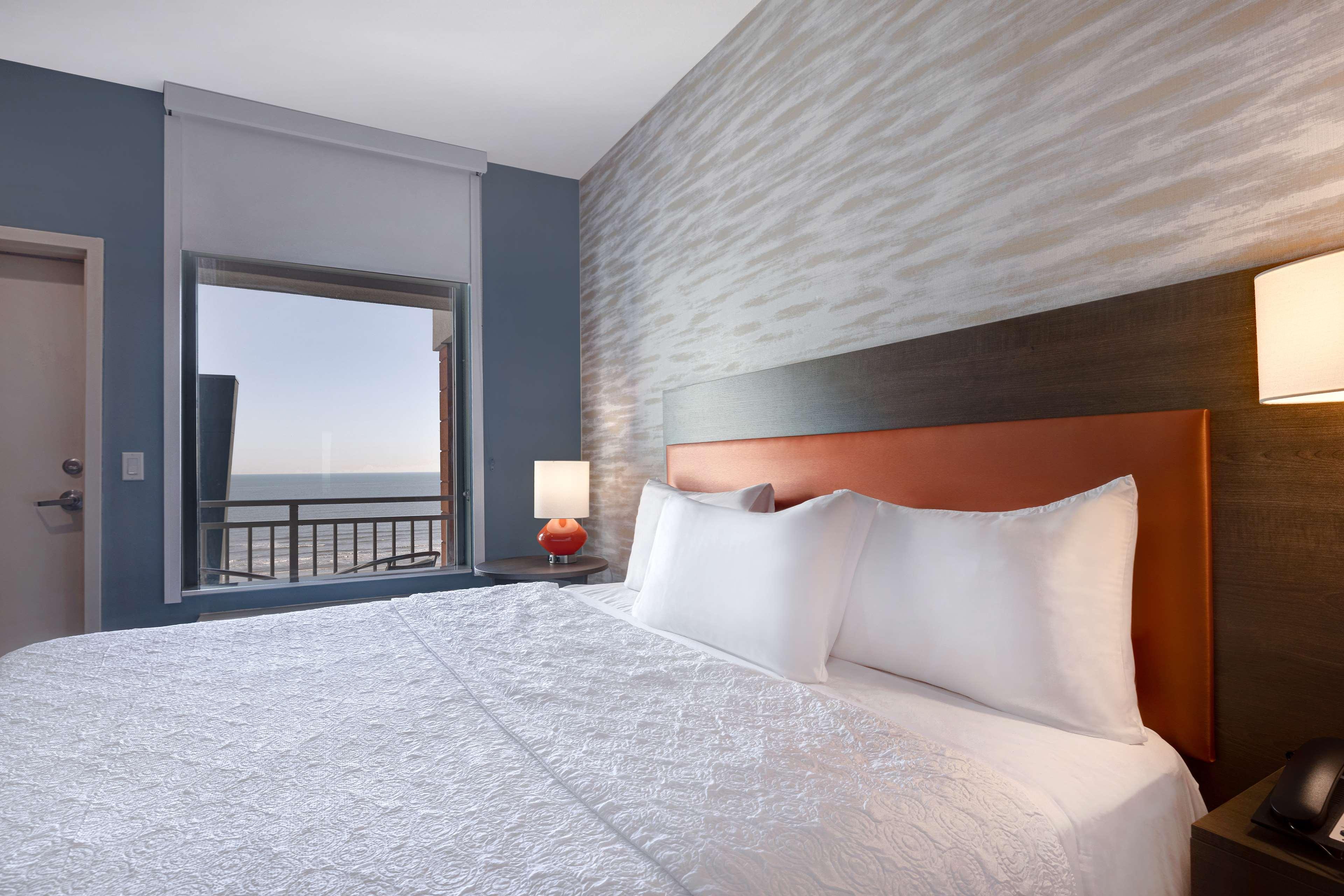 Studio Ocean View King Bed