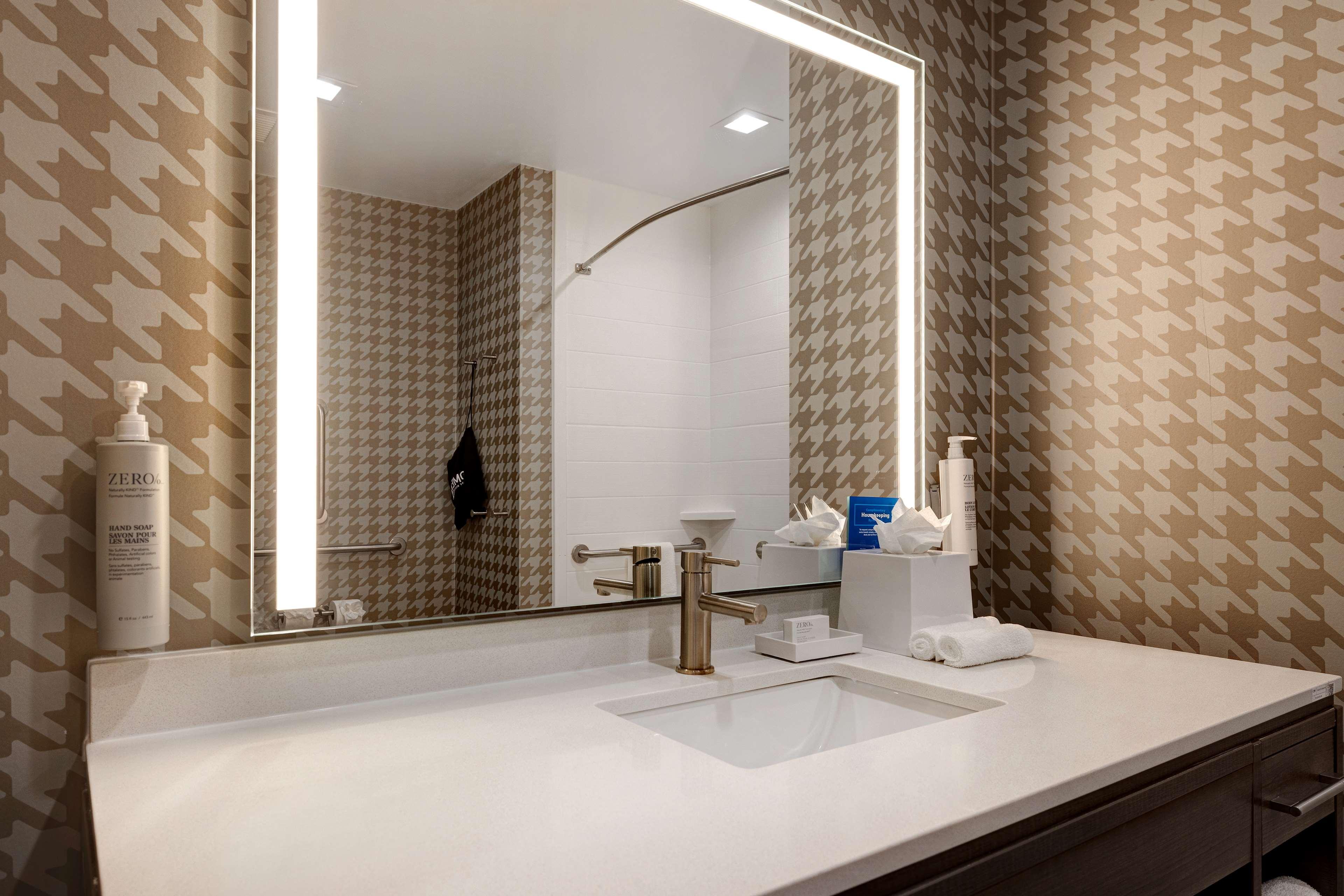 Studio Accessible with Views