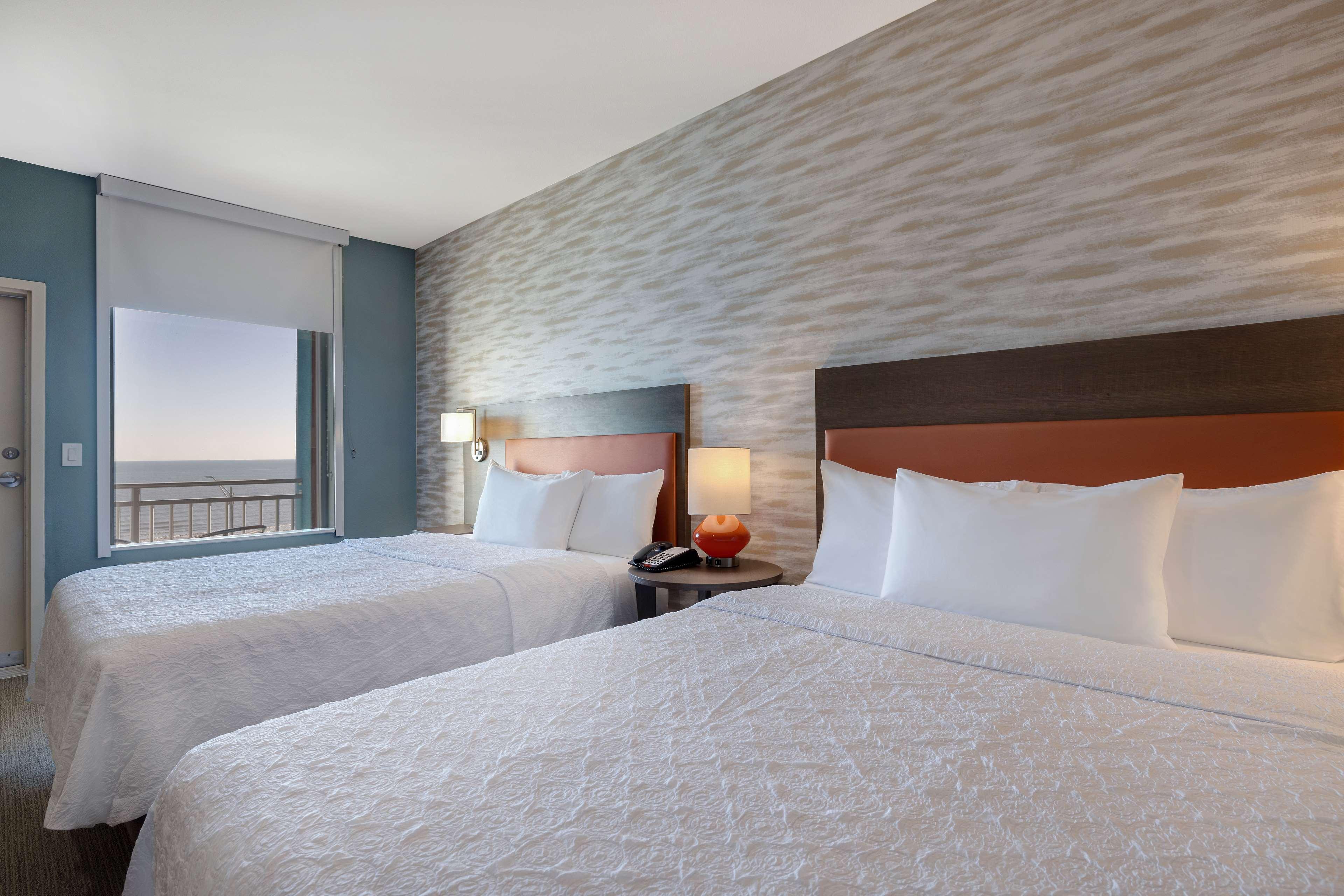 Studio Ocean View Two Queen Beds