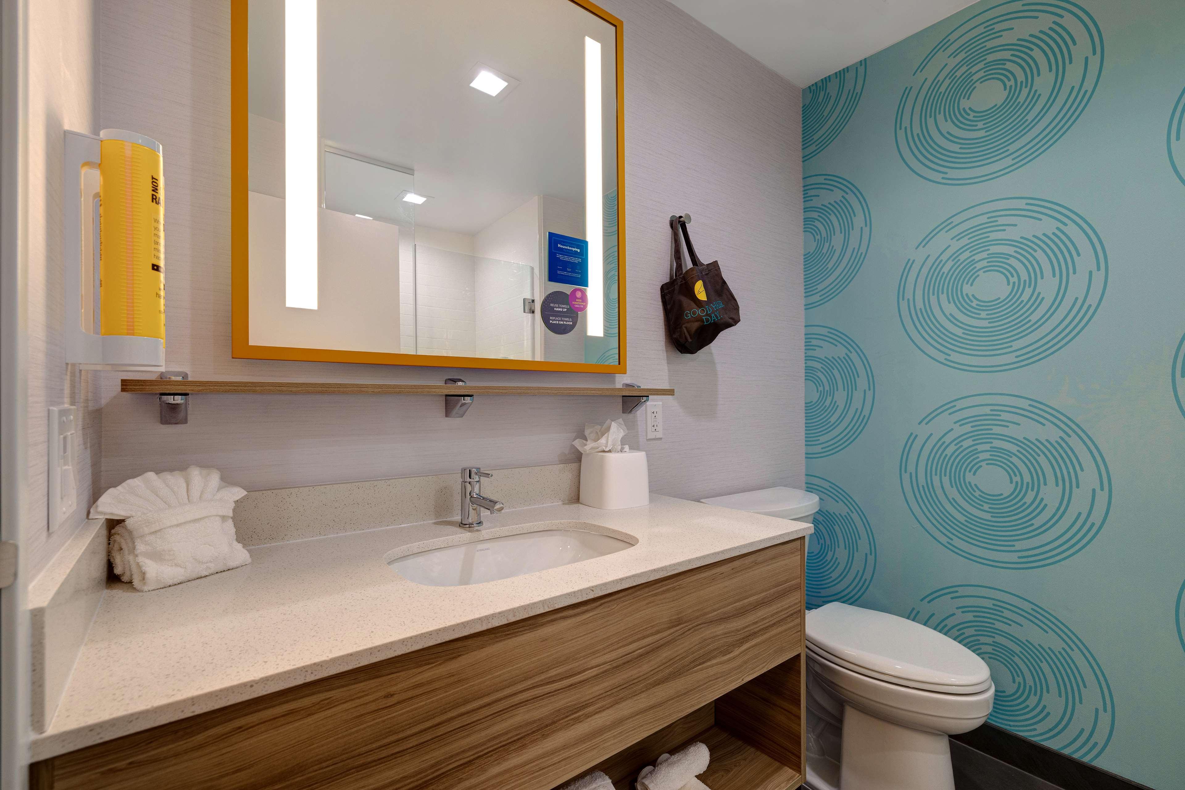 Room Accessible-two Queen Beds