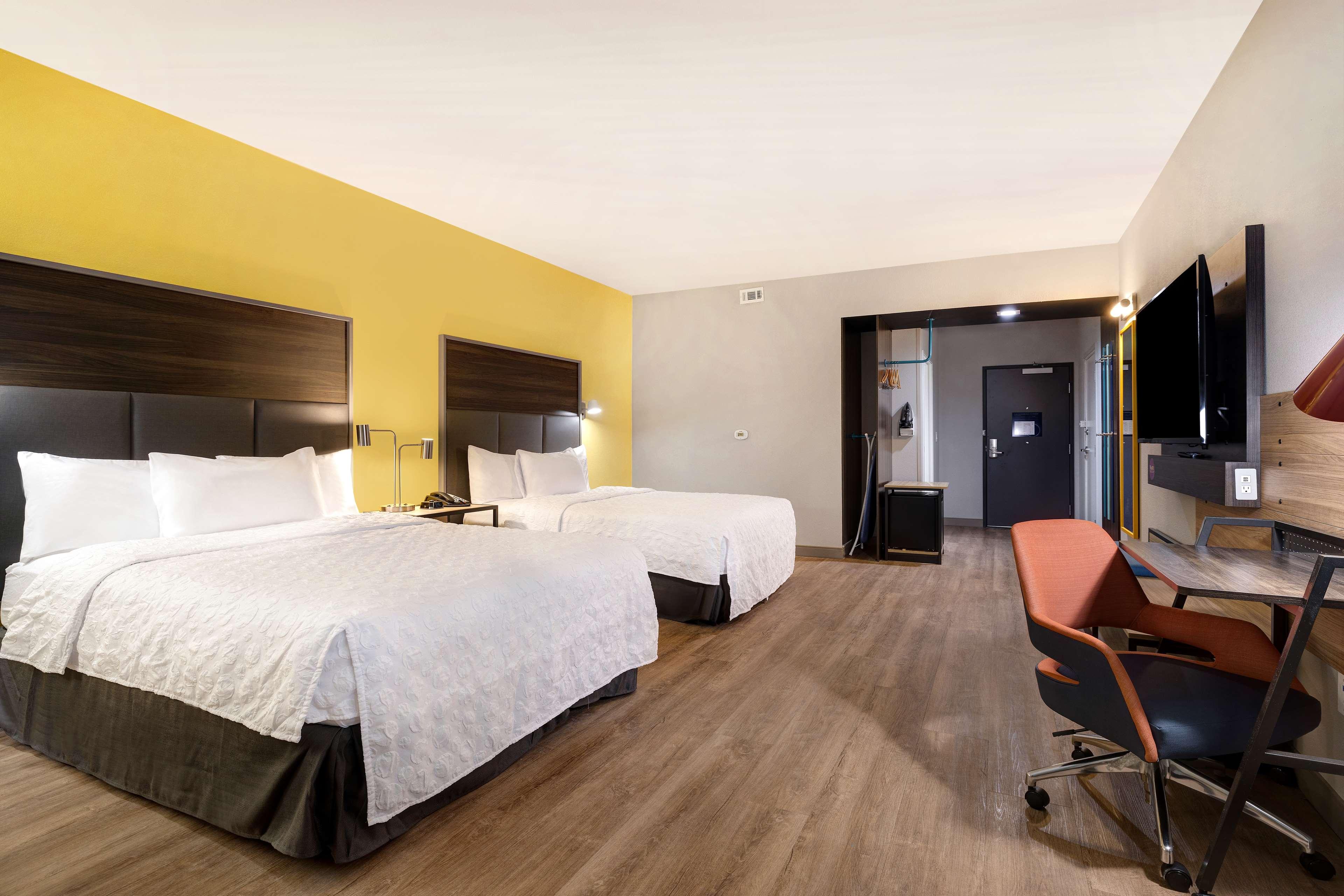 Double Accessible-two Queen Beds