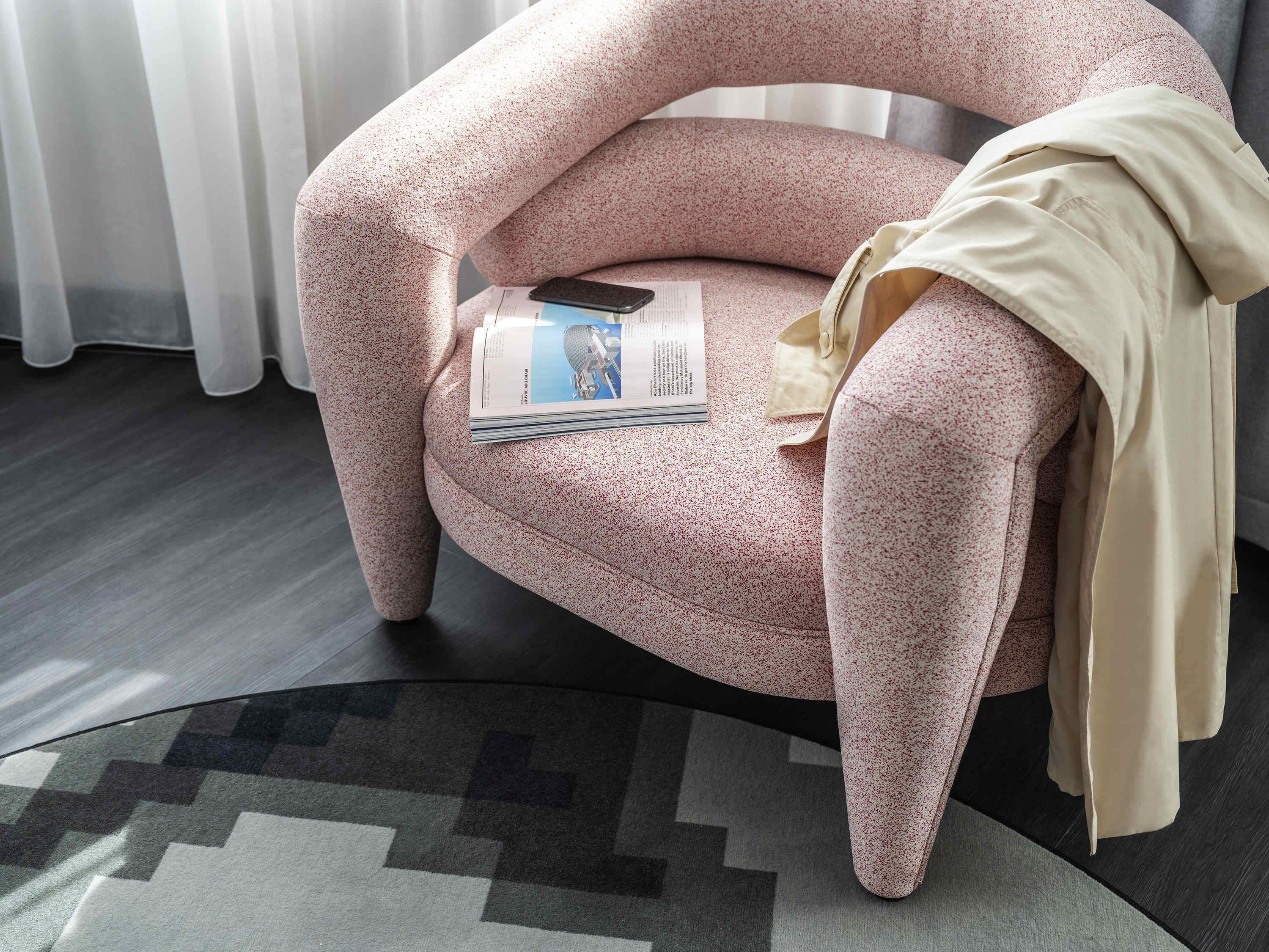 Double Deluxe Queen Bed