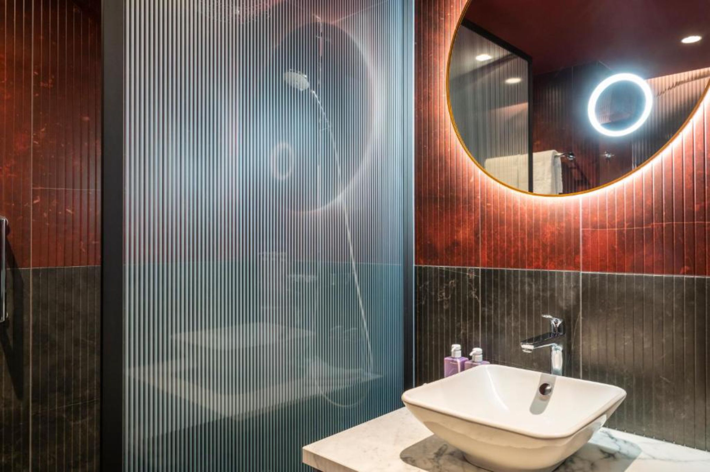 Double Queen Size Bed