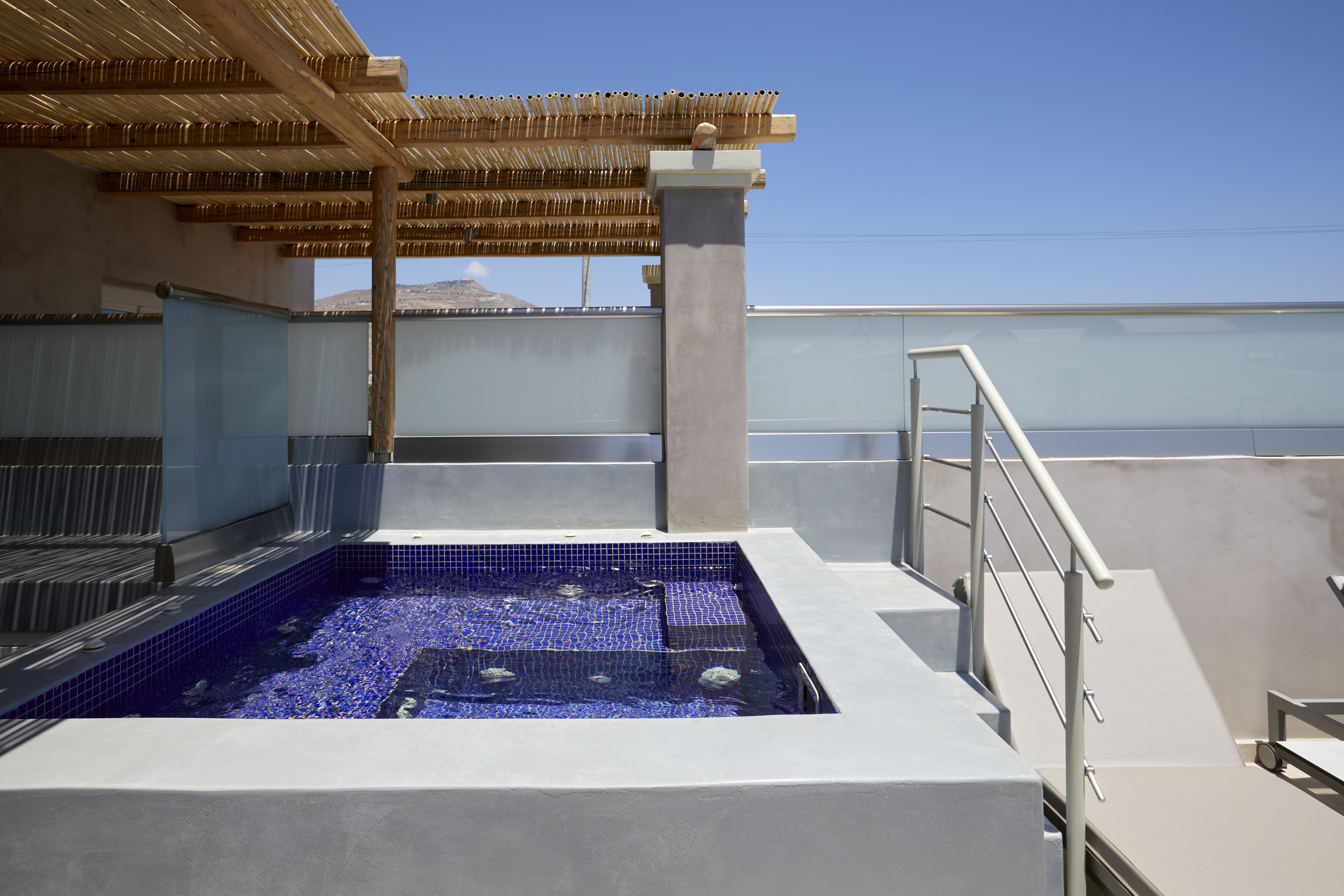 Double Guest Room King Bed