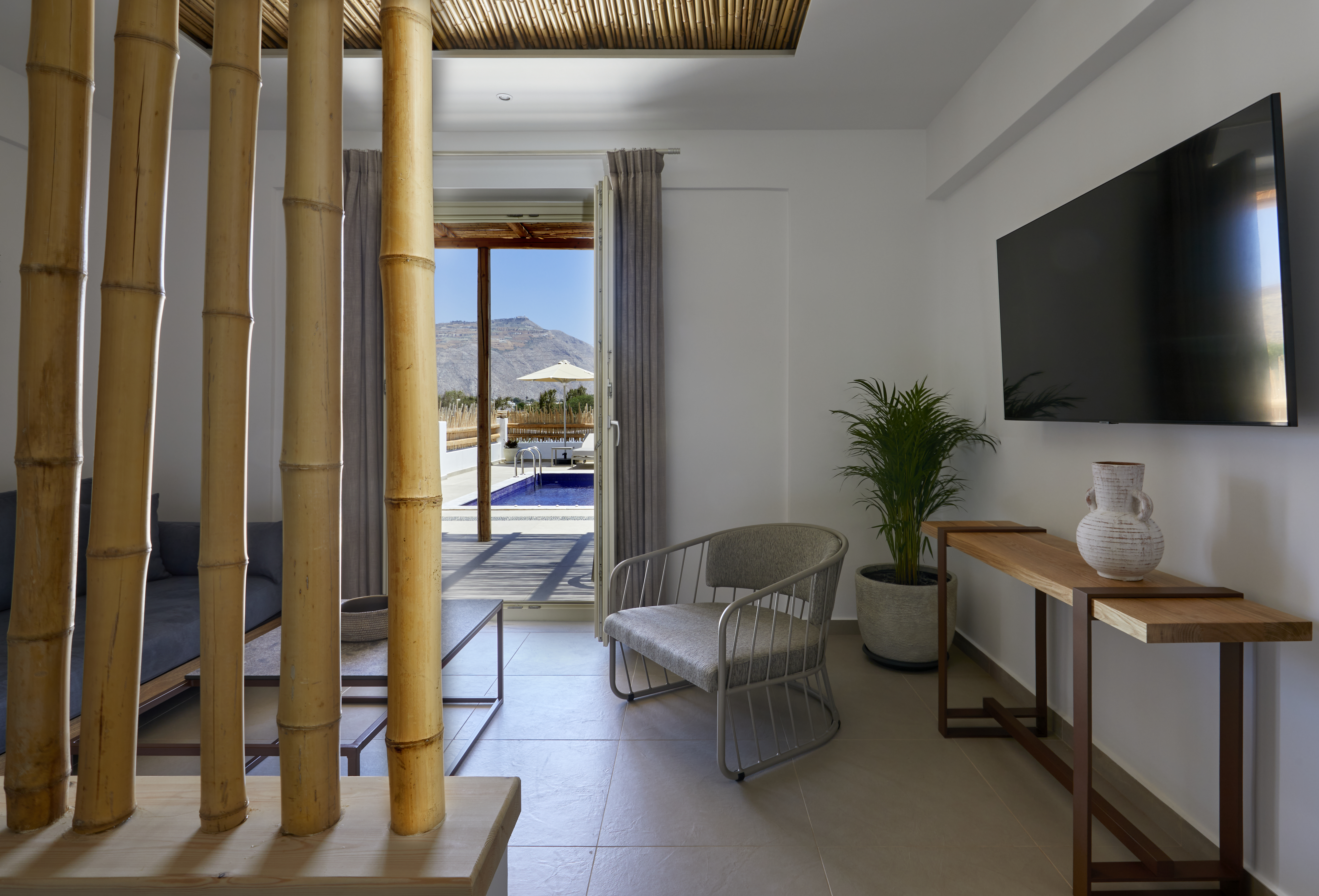 Junior Suite King Size Bed