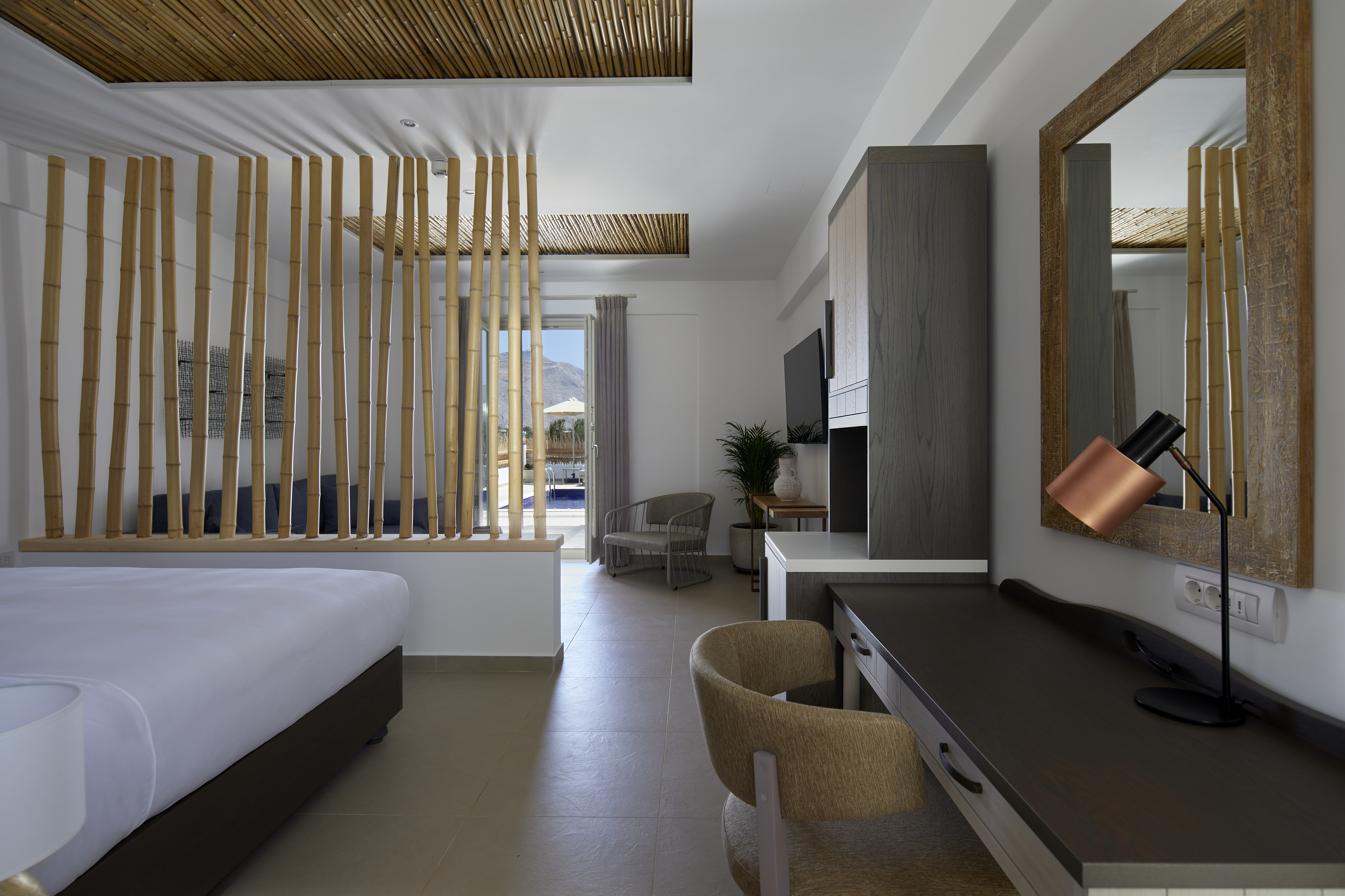 Junior Suite King Size Bed