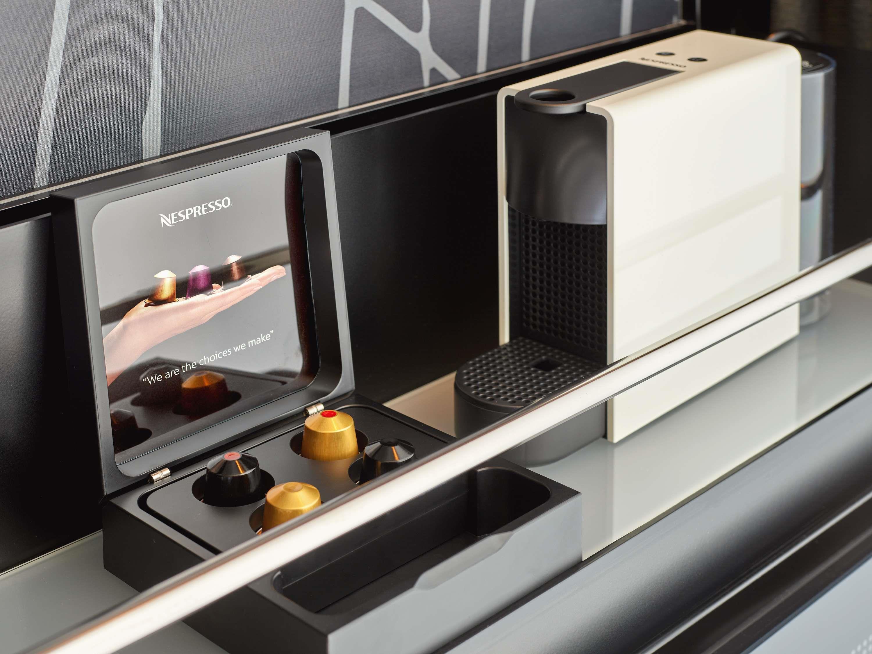 Double Deluxe King Bed