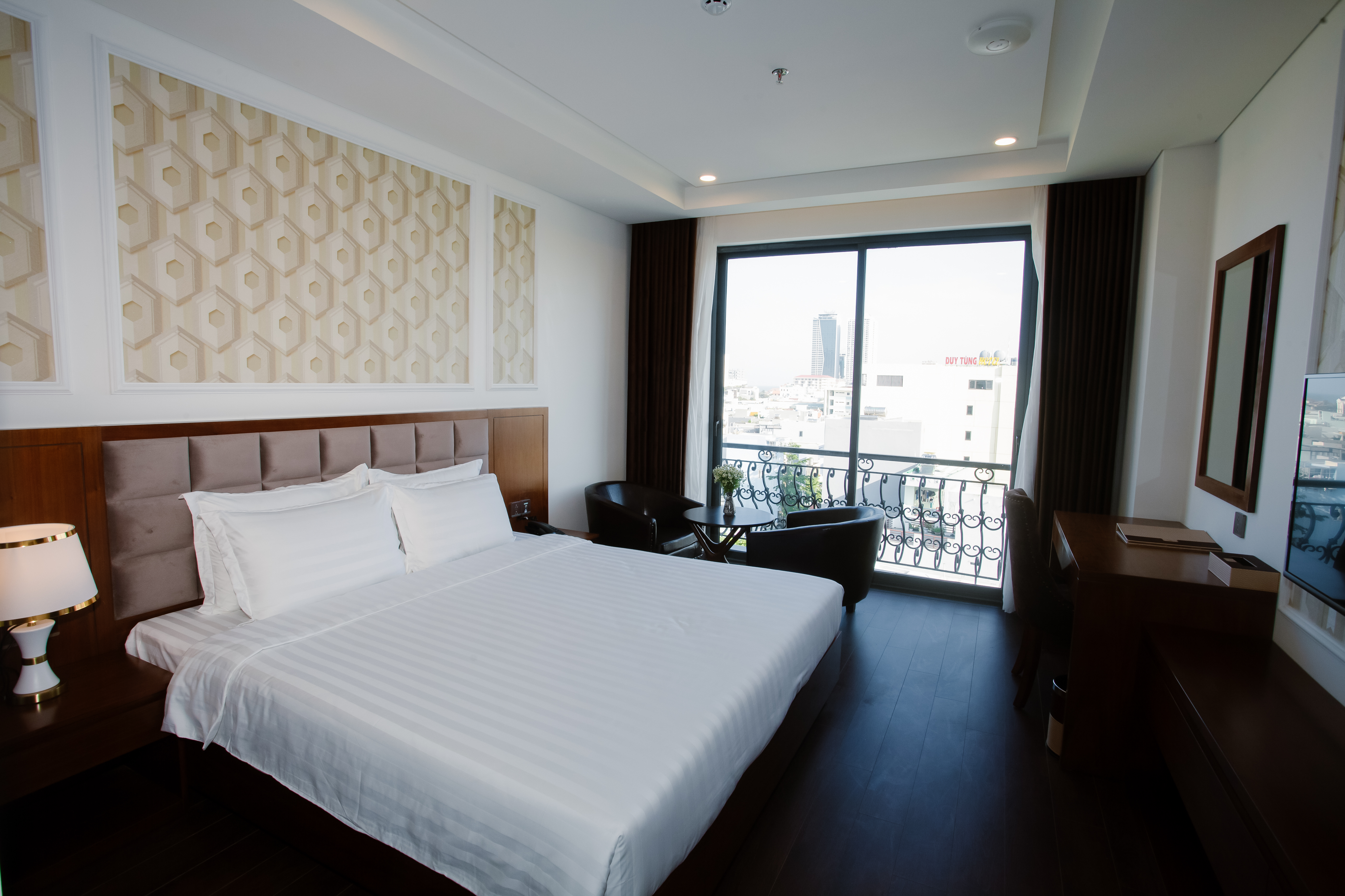 Double Superior with Balcony