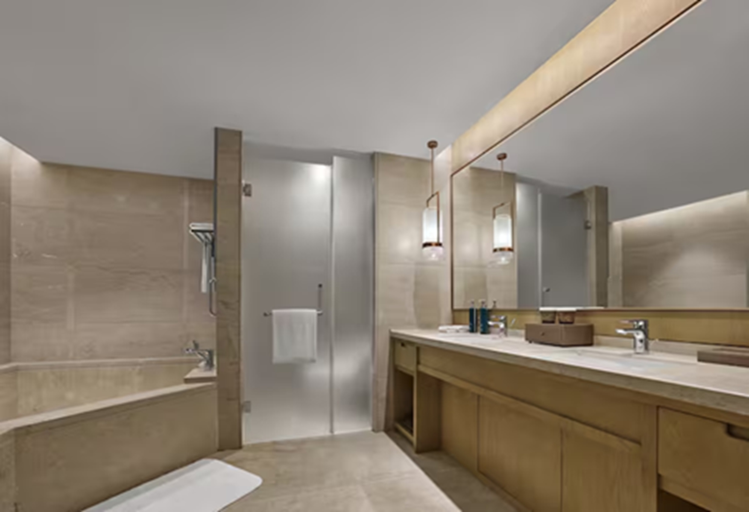 Family Room Deluxe King Bed