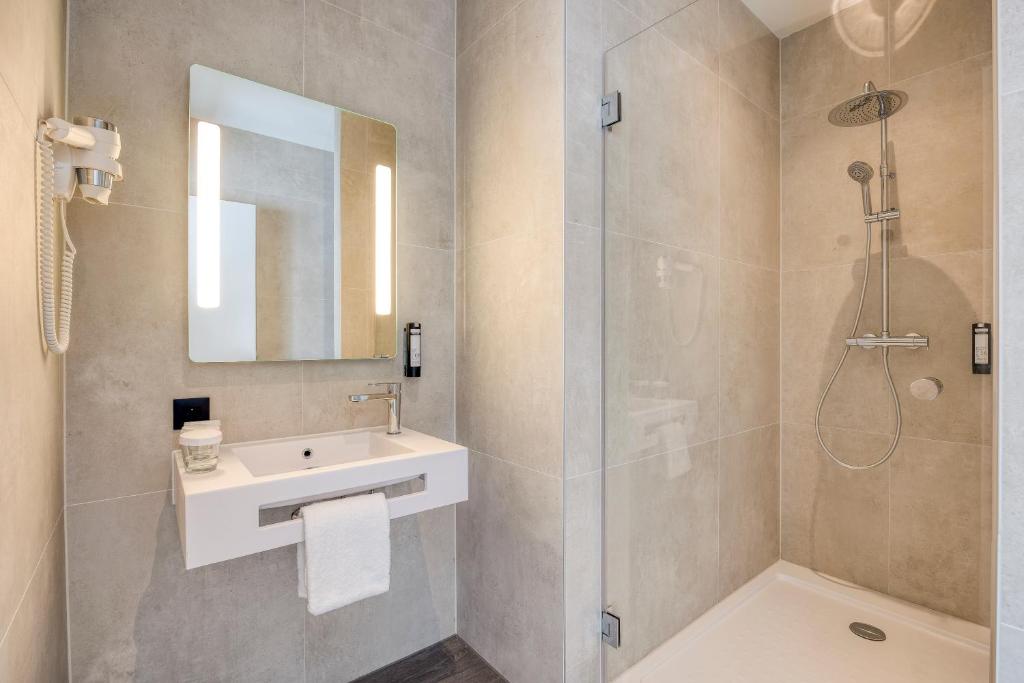 Family Room Standard