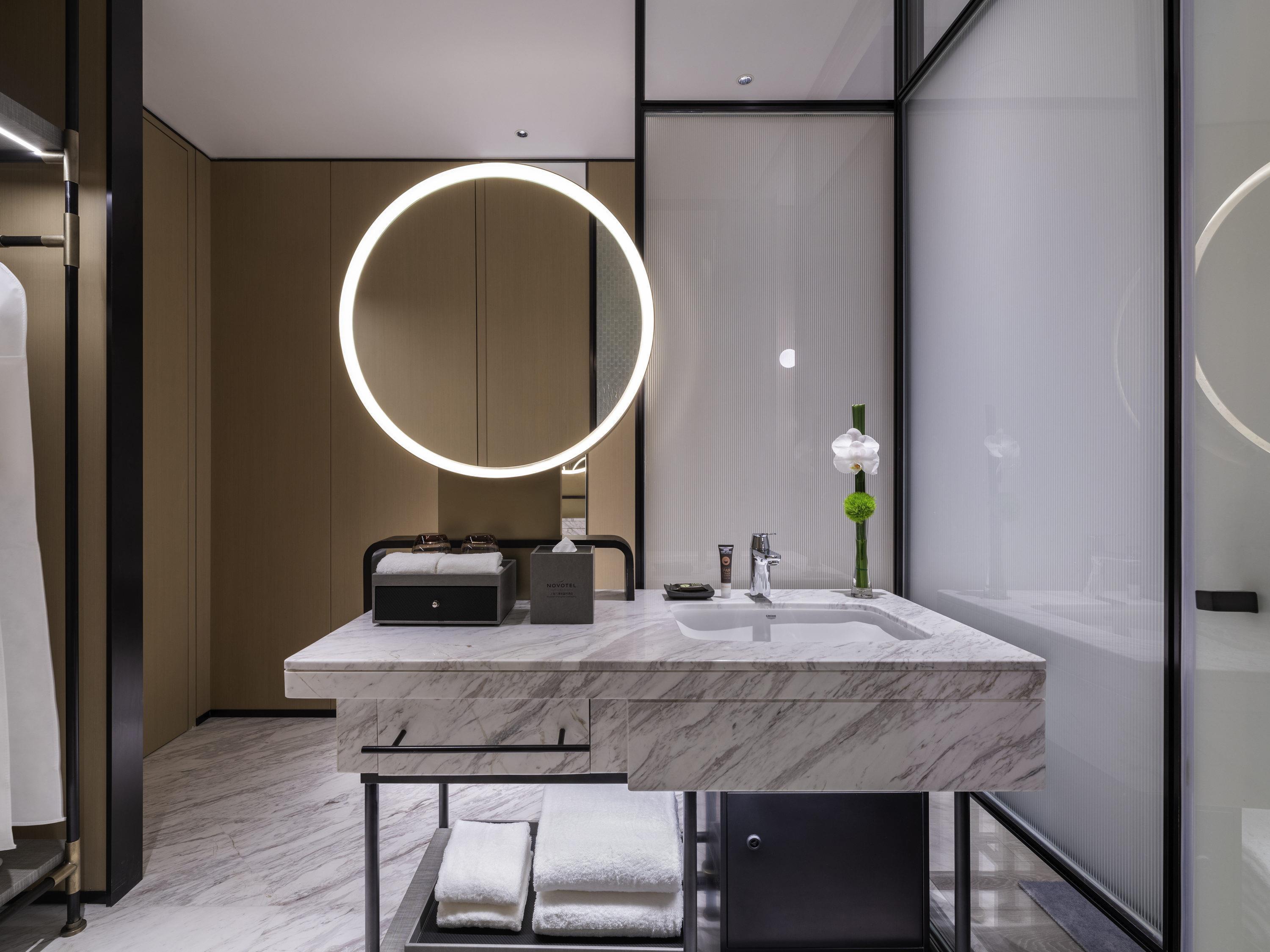 Double Classic King Bed