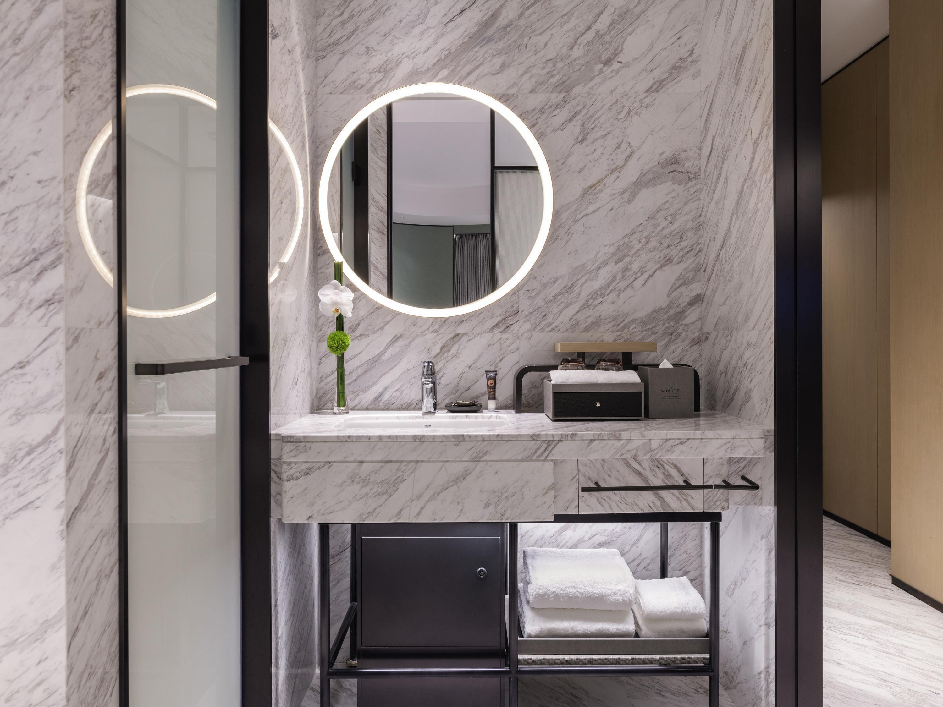 Double Classic King Bed