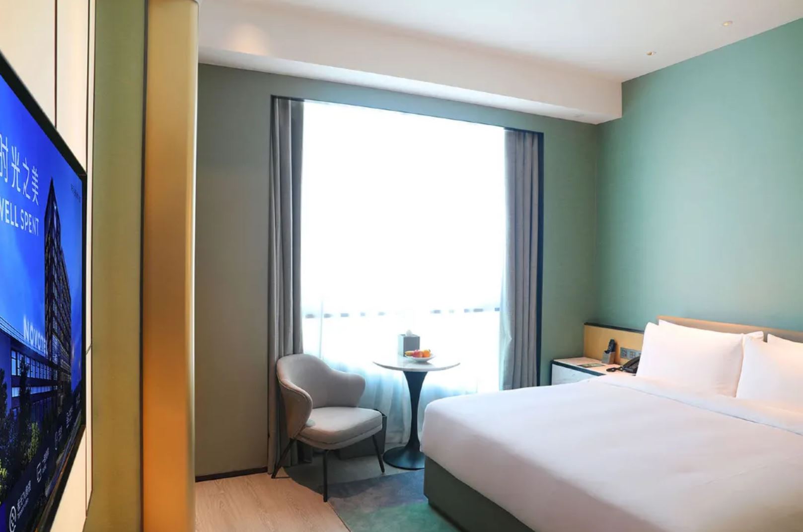 Double Classic King Bed