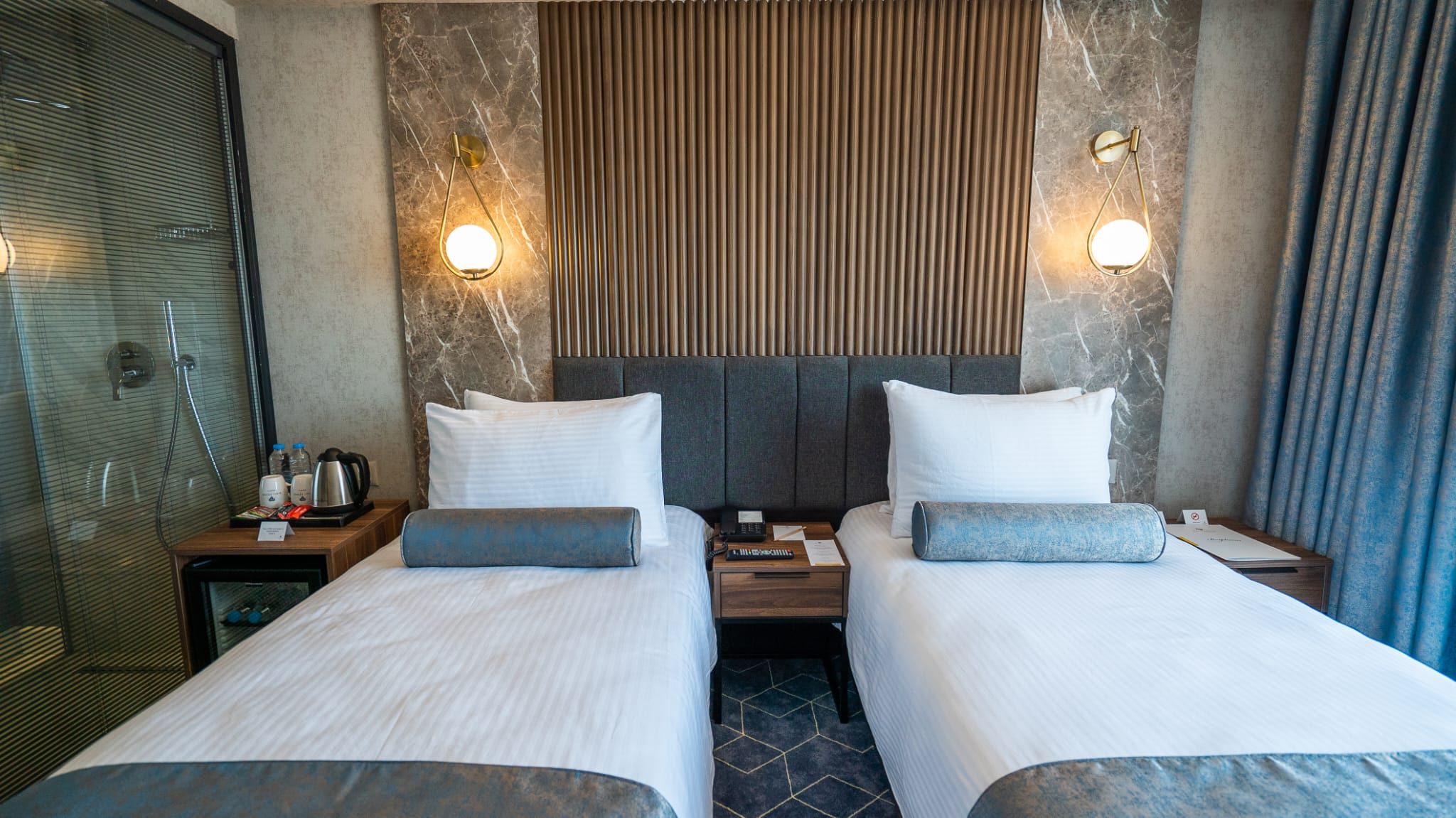 Double or Twin Standard