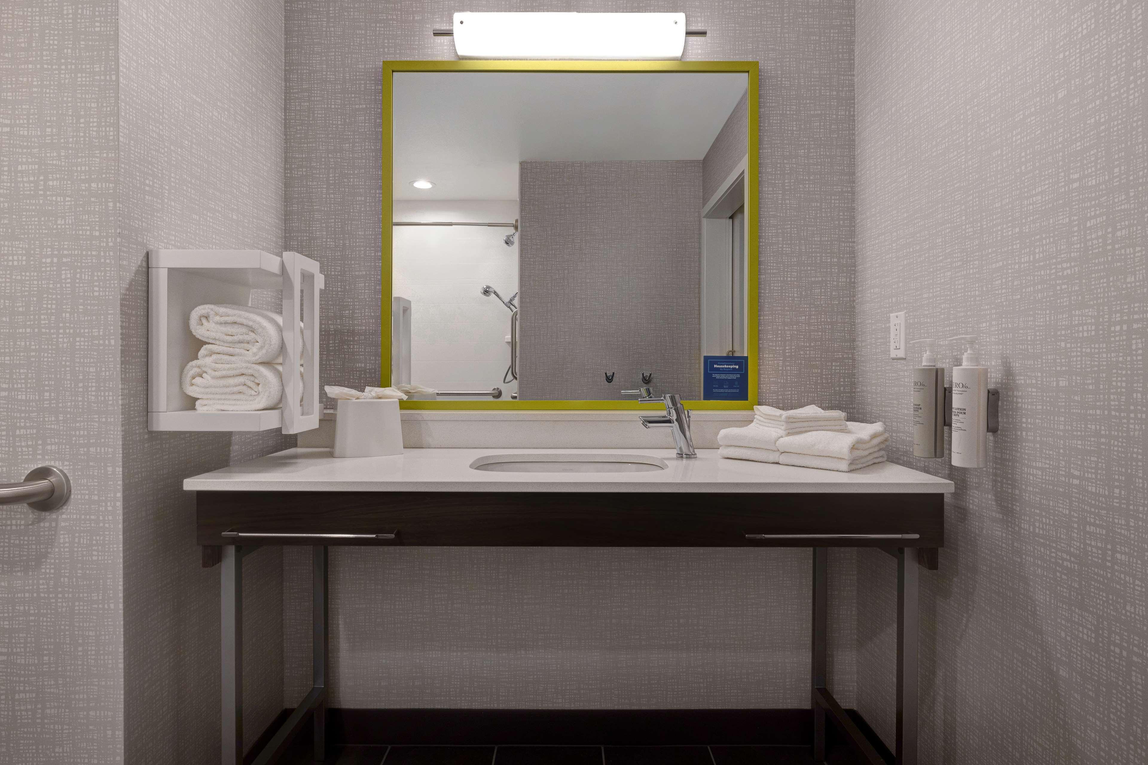 Double Accessible King Size Bed