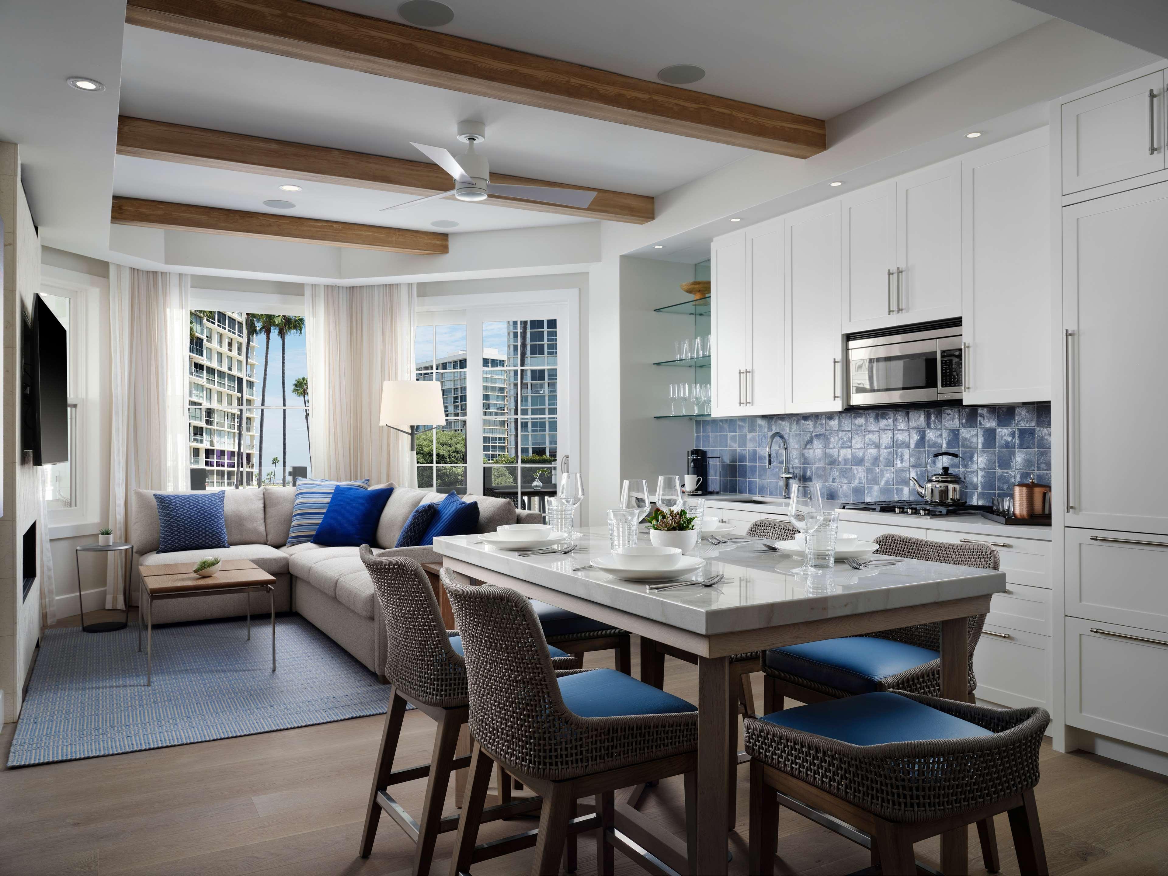 Apartment with Views