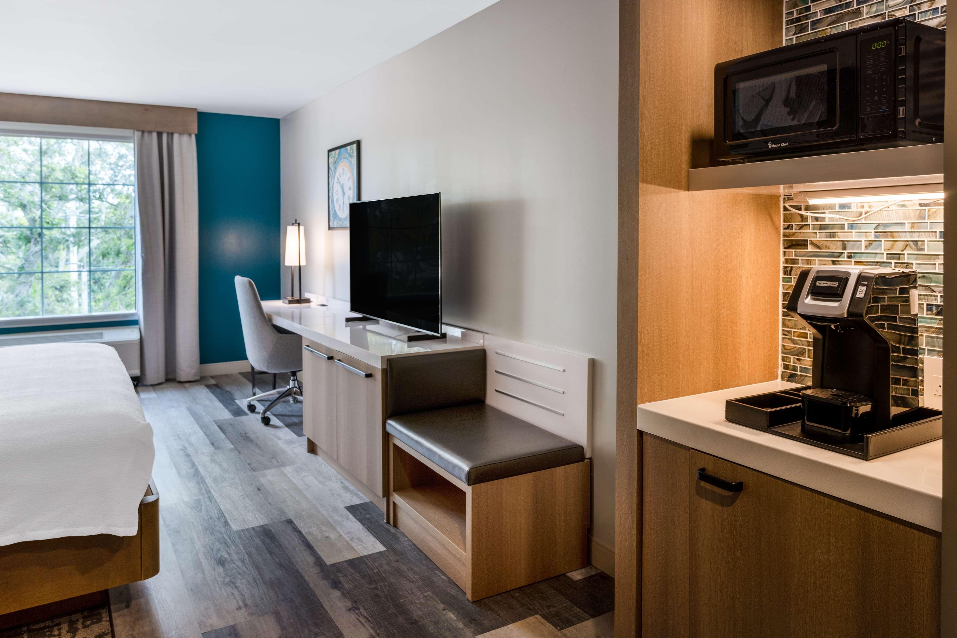 Double Accessible King Size Bed